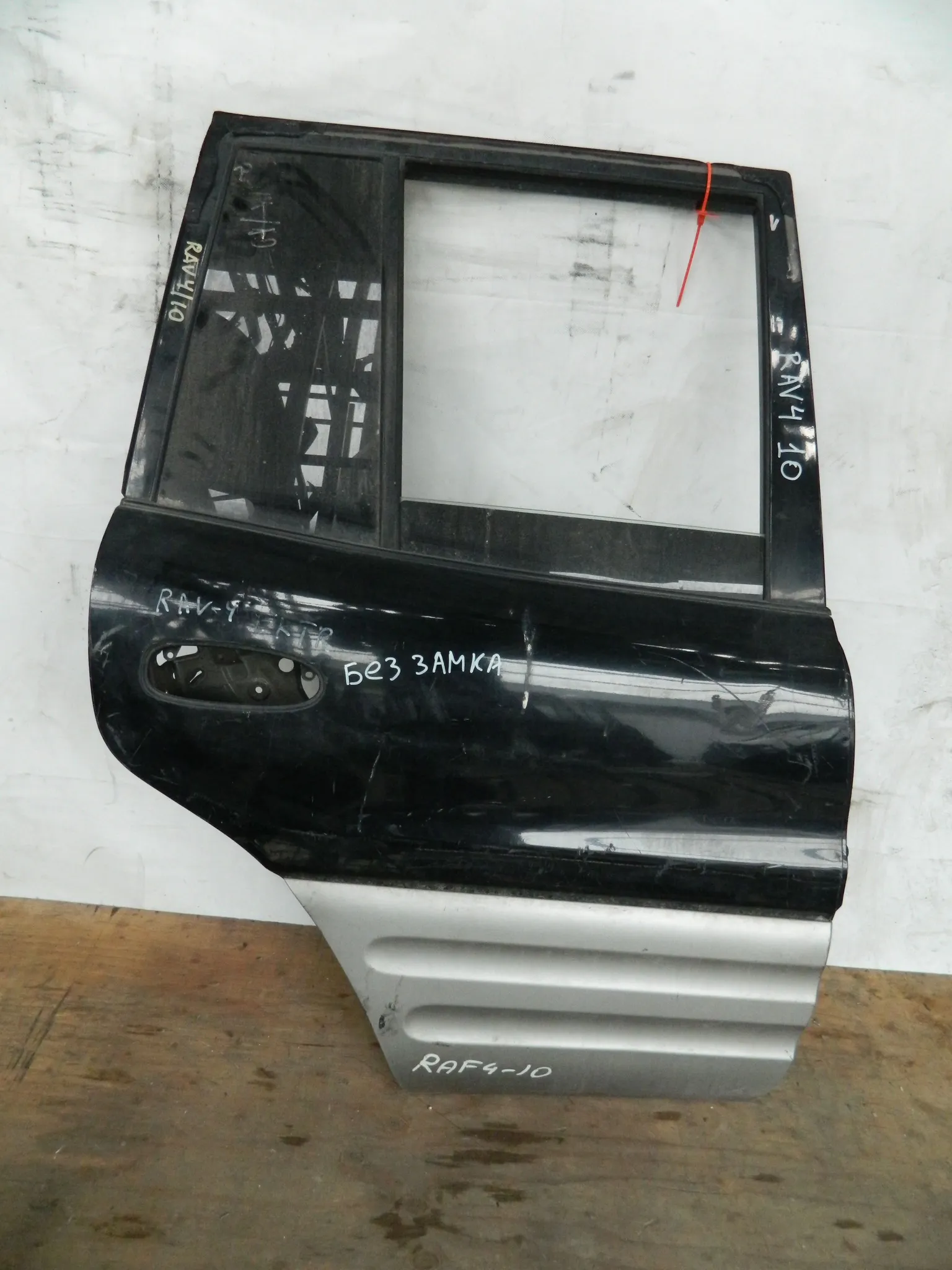 Дверь TOYOTA RAV4 SXA10 Зад Прав (Контрактный) 72355691