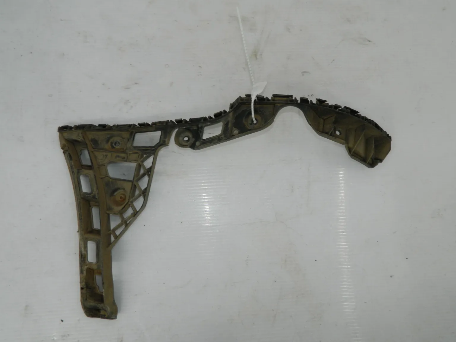 Кронштейн бампера Volkswagen Polo MK5 CFN Зад. Лев (Б/У)