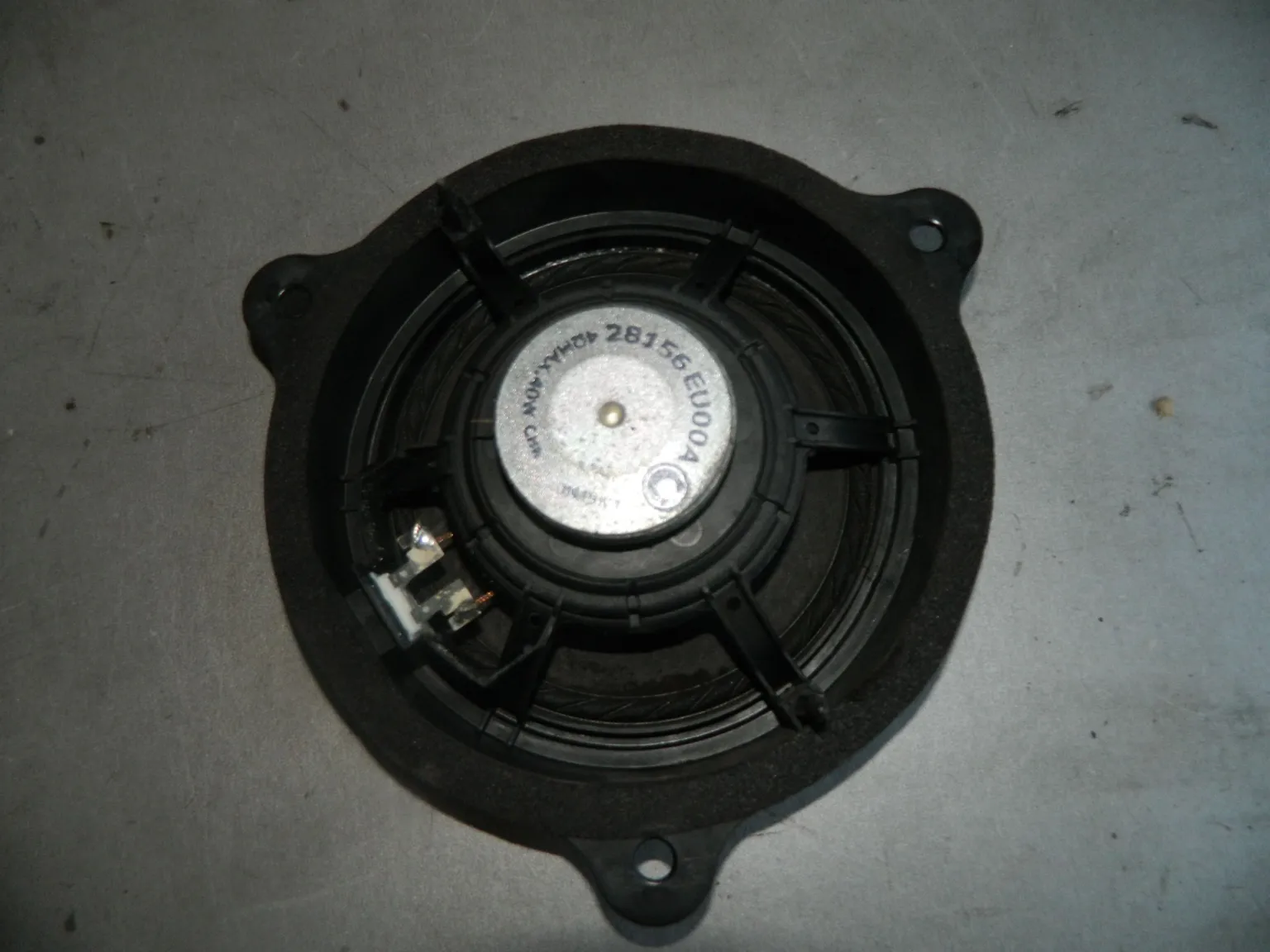 Динамик NISSAN JUKE YF15 Перед Прав (Контрактный) 10050901210