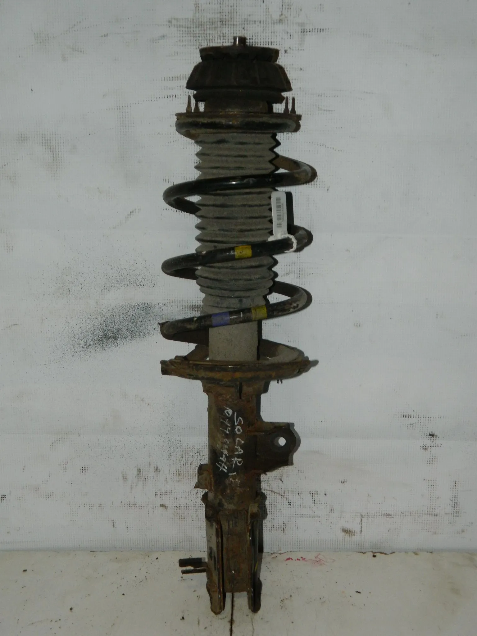 Стойка подвески HYUNDAI SOLARIS RB Перед Лев (Контрактный) 35023356