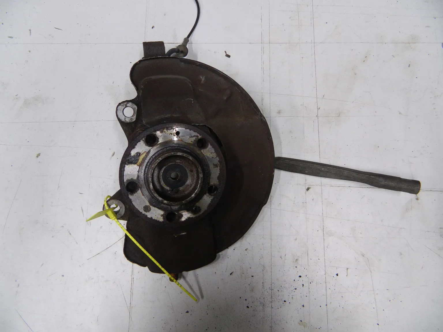 Ступица VOLVO XC90 C59 Перед Лев (Контрактный) 79780081