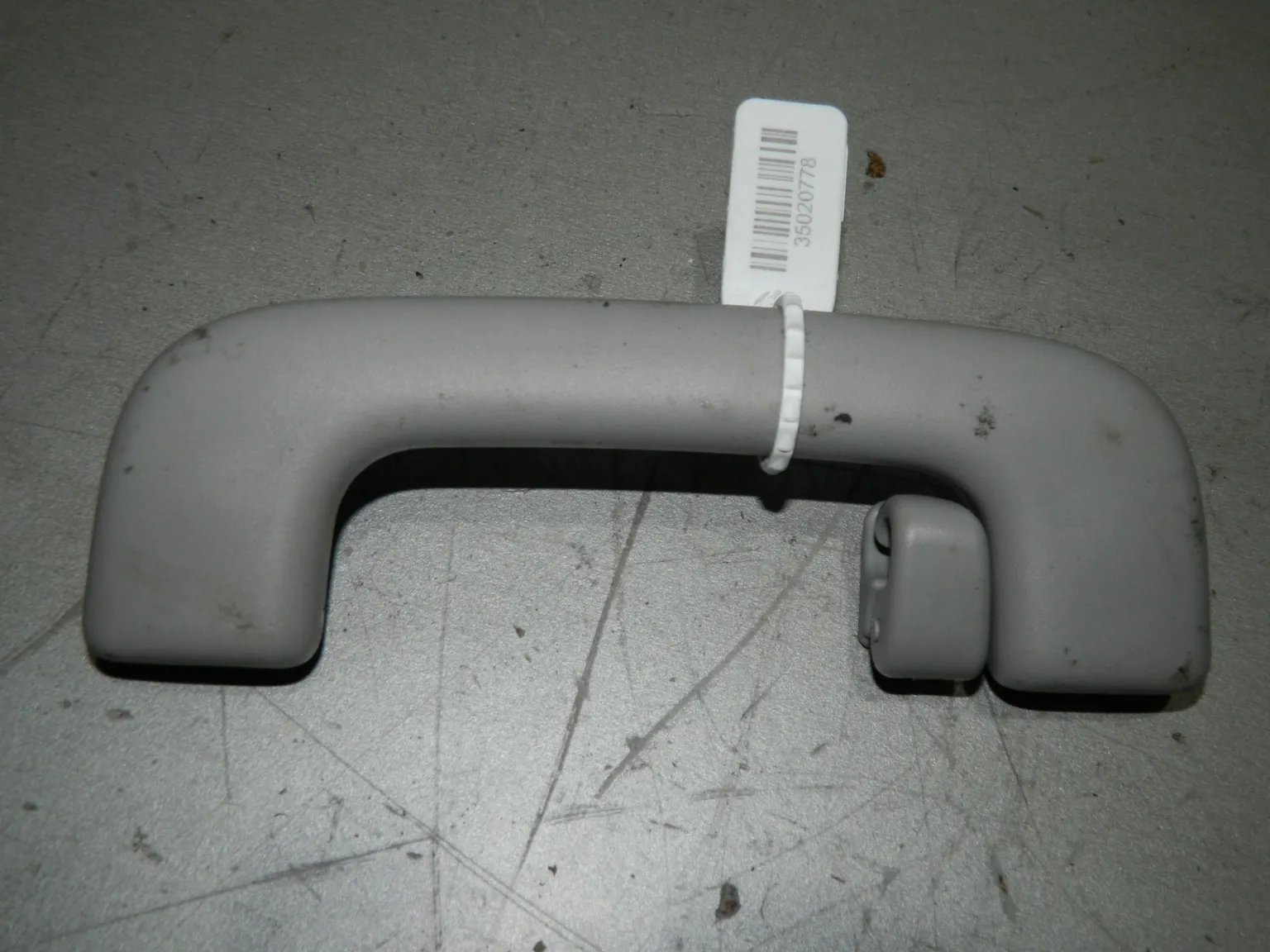 Ручка потолочная Kia Sportage QL Перед (Б/У)