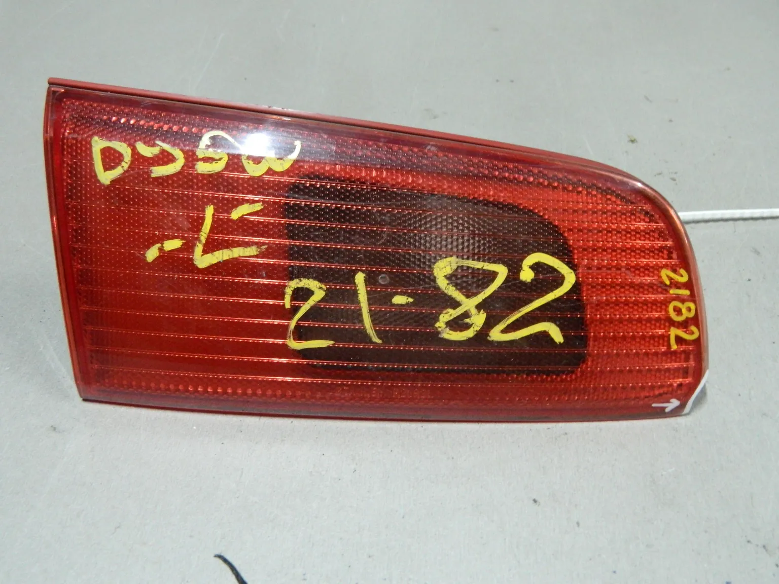 Фонарь MAZDA DEMIO DY3W Зад Лев 2182 (Контрактный) 68000204