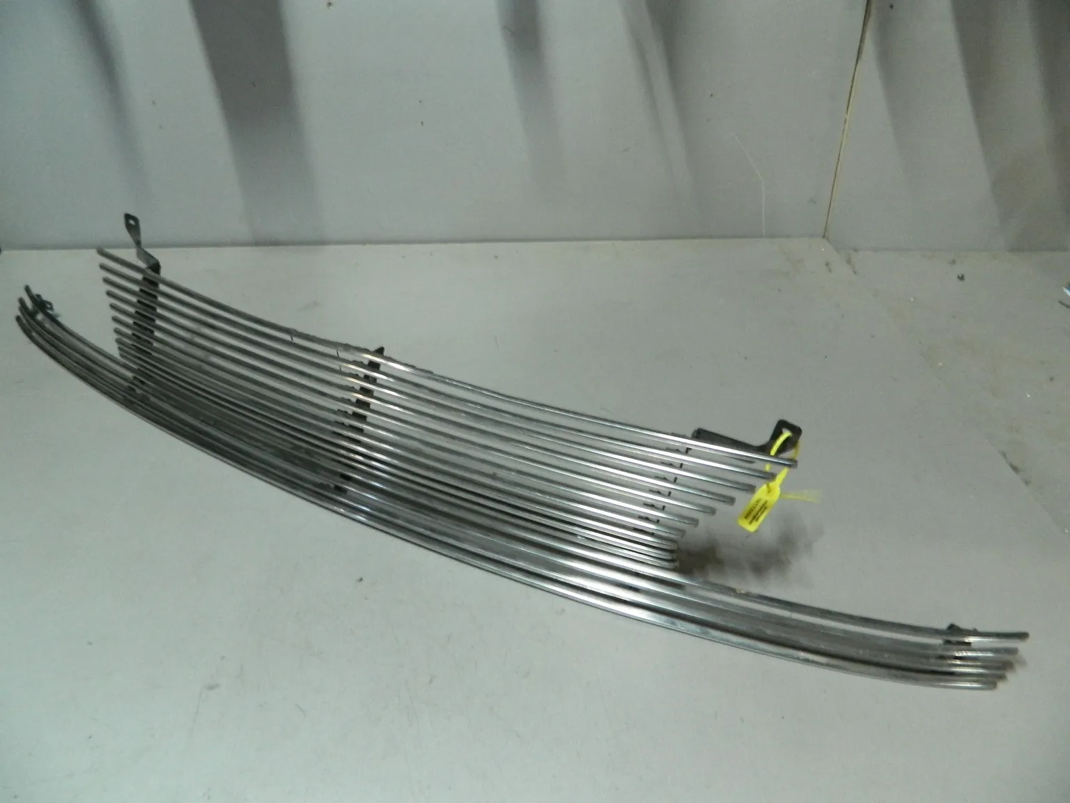 Решетка радиатора NISSAN SERENA PC24 (Контрактный) 79773266