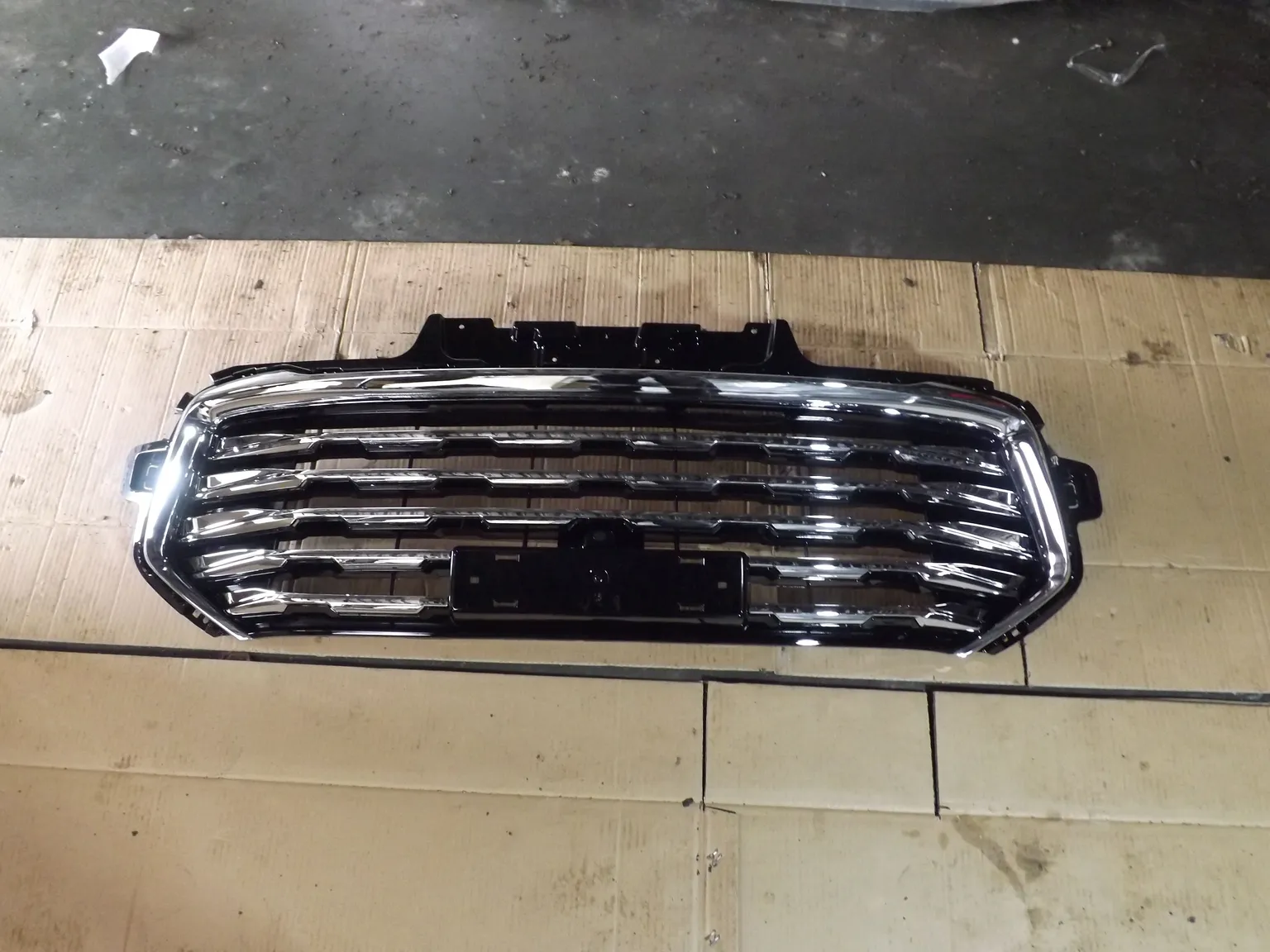 Решётка радиатора ATB 1AHJ10J0 HAVAL JOLION I 2021-2024