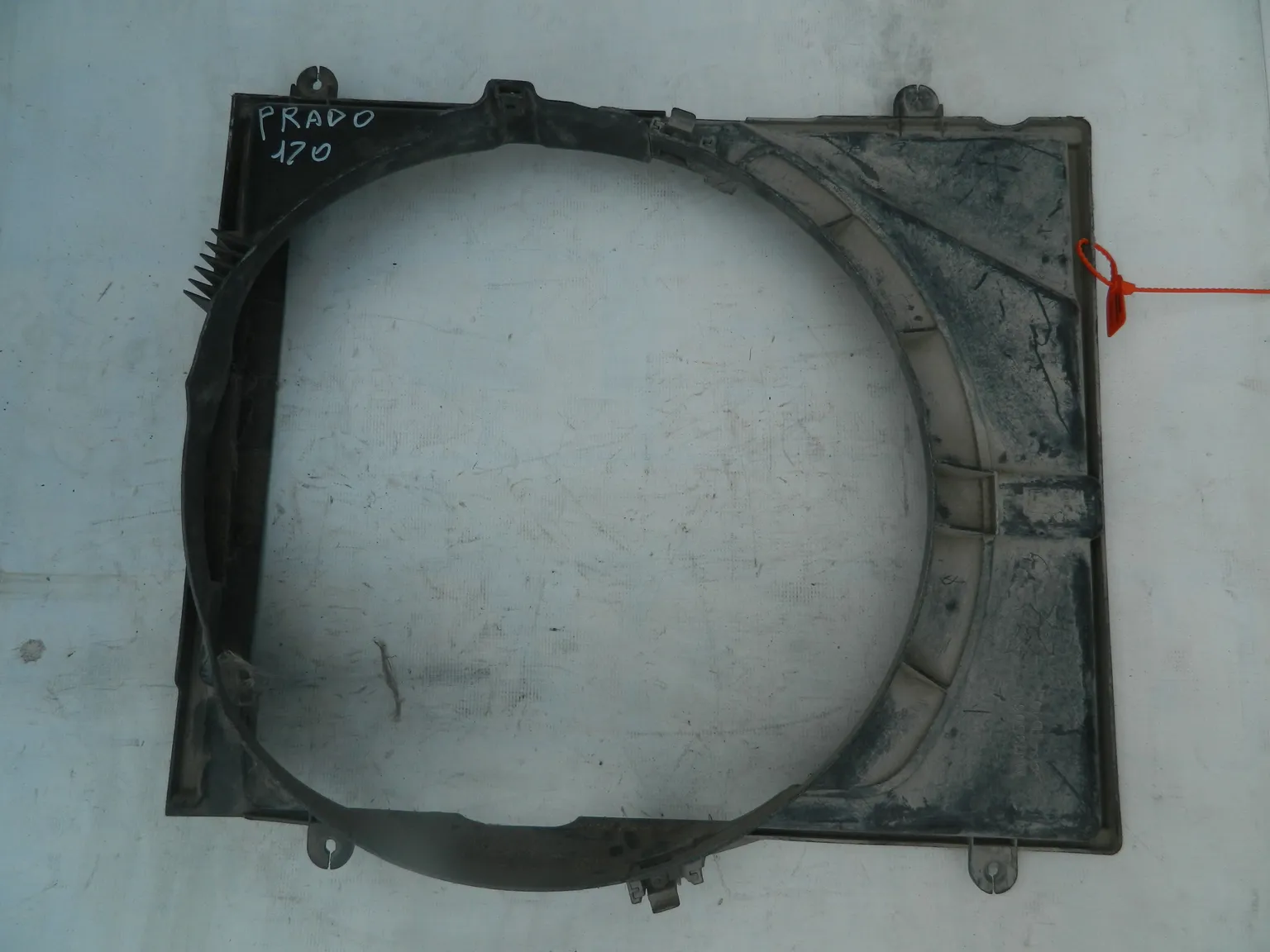 Диффузор радиатора TOYOTA LAND CRUISER PRADO GRJ120 (Контрактный) 72355270