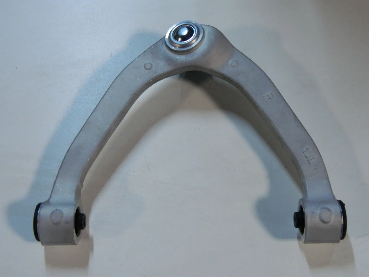 Рычаг GENERAL PARTS 54524JL00C INFINITI G37 COUPE Q60/G COUPE QX50/EX SKYLINE V36 Перед Верх Прав