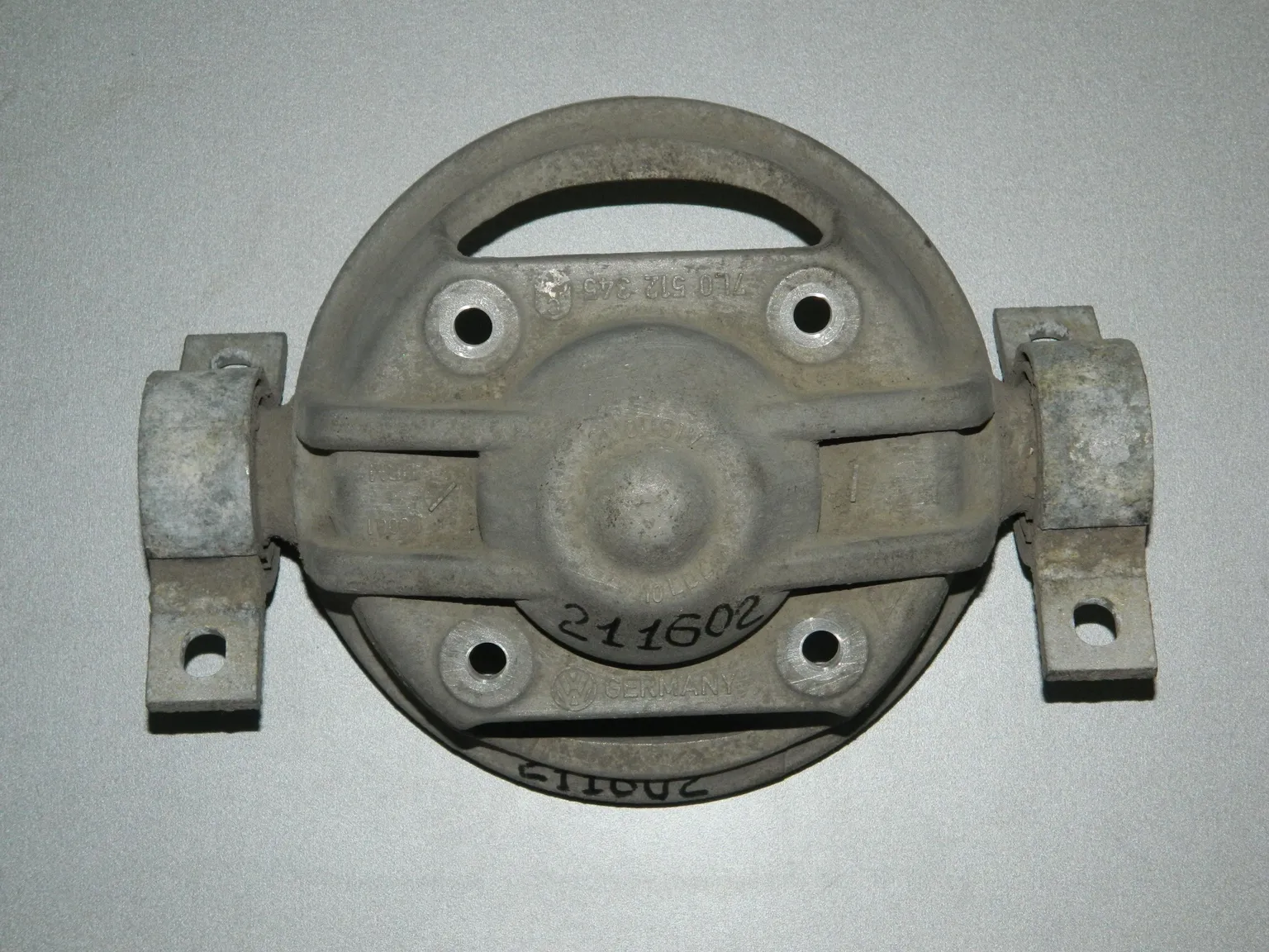 Опора амортизатора AUDI Q7 4LB BAR Зад (Б/У)