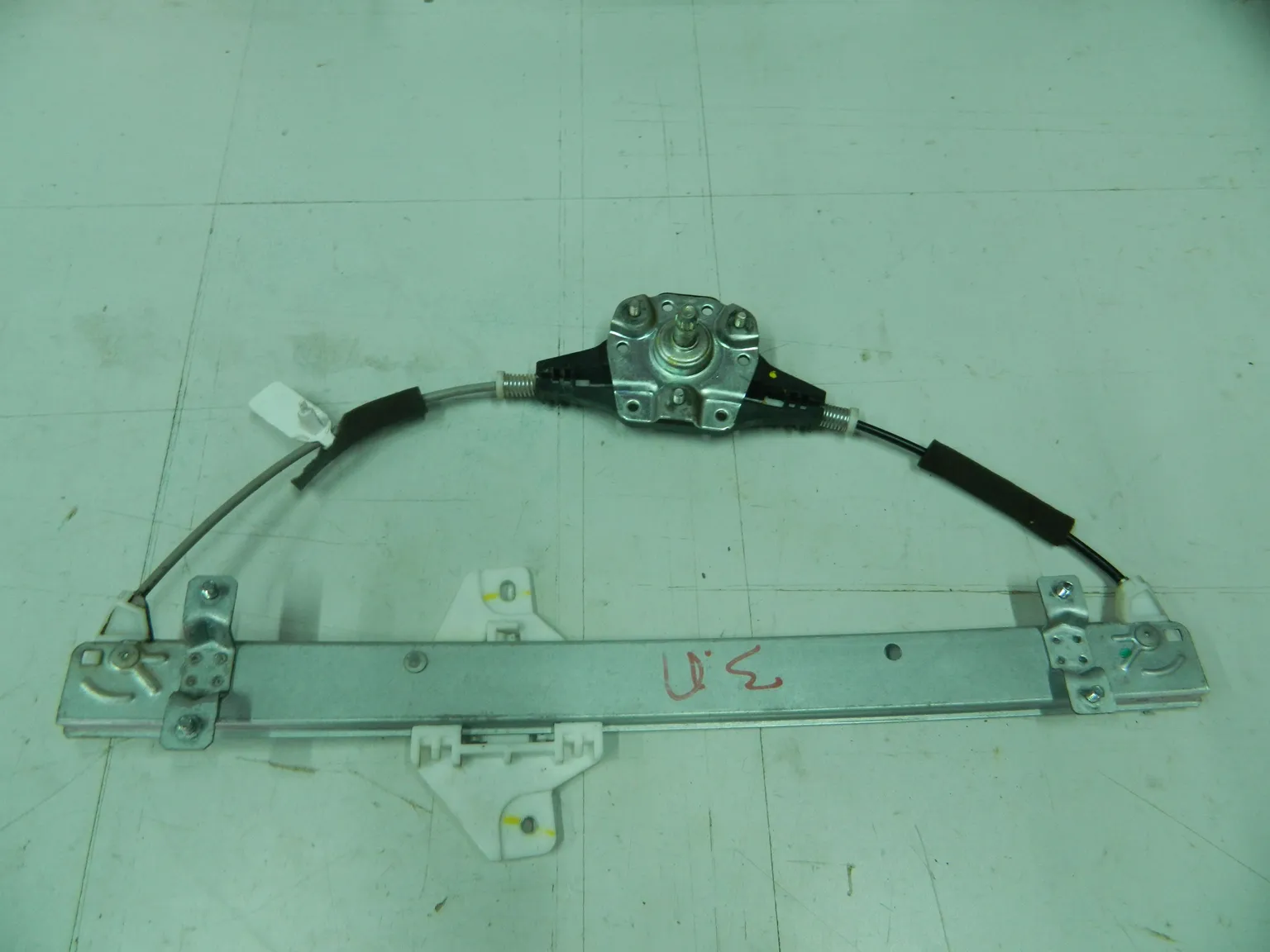 Стеклоподъемник KIA RIO QB G4FA Зад. Прав (Б/У) 46098024