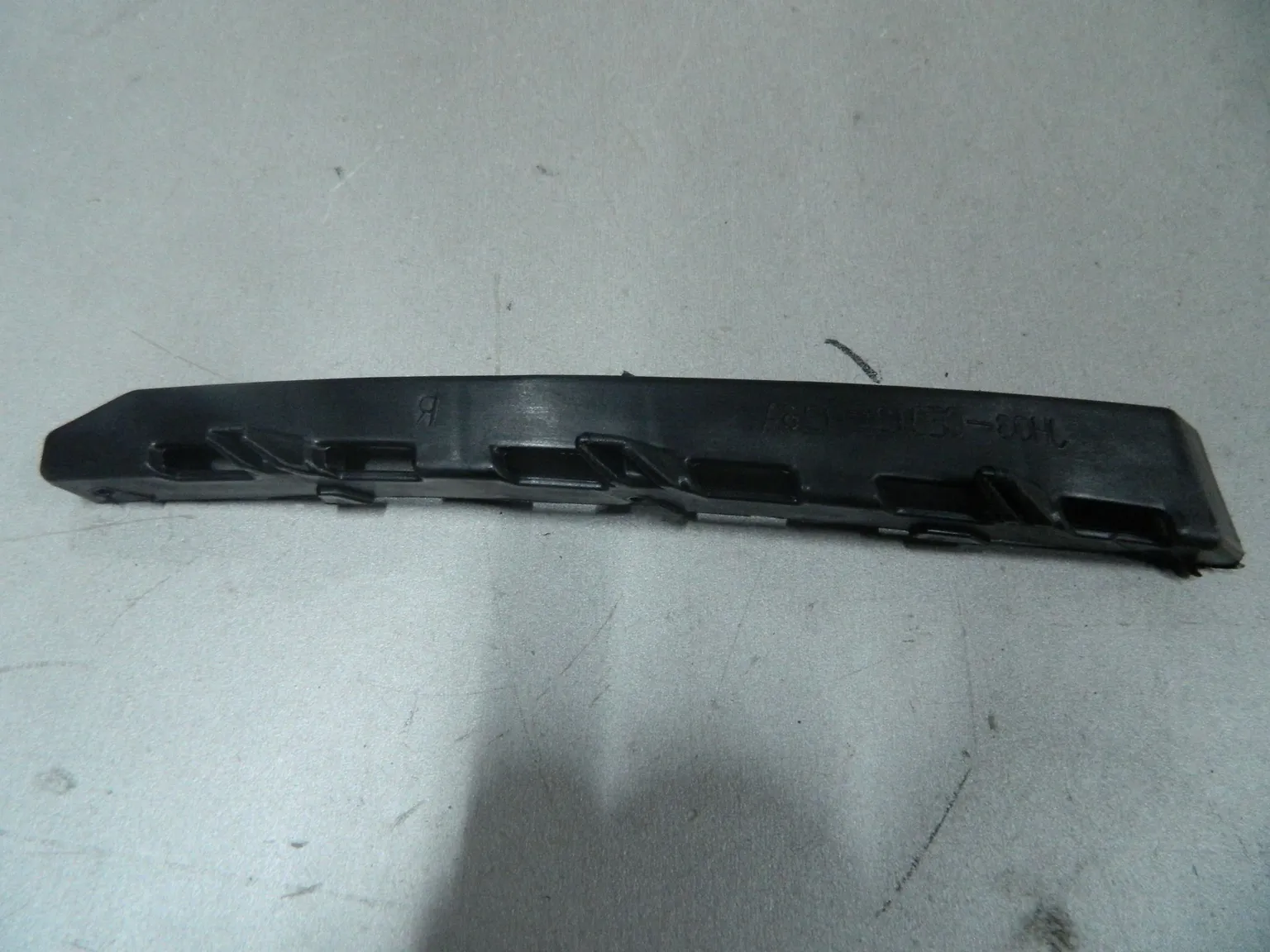 Кронштейн бампера JORDEN JH03CED12021CR KIA CEED 12- (фара) RH