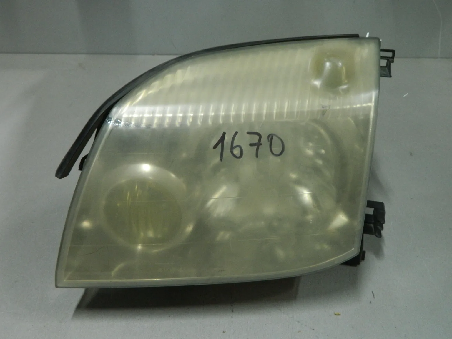 Фара NISSAN X-TRAIL NT30 Перед Лев 1670 (Контрактный) 03344177