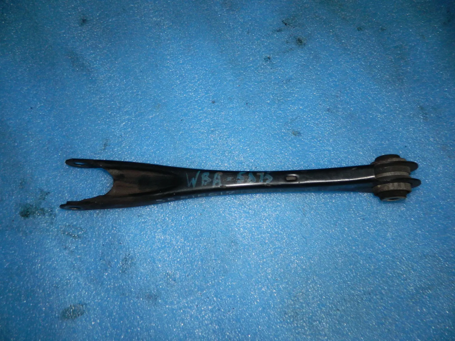 Рычаг подвески BMW 1-SERIES F20 Зад (Контрактный) 35815617