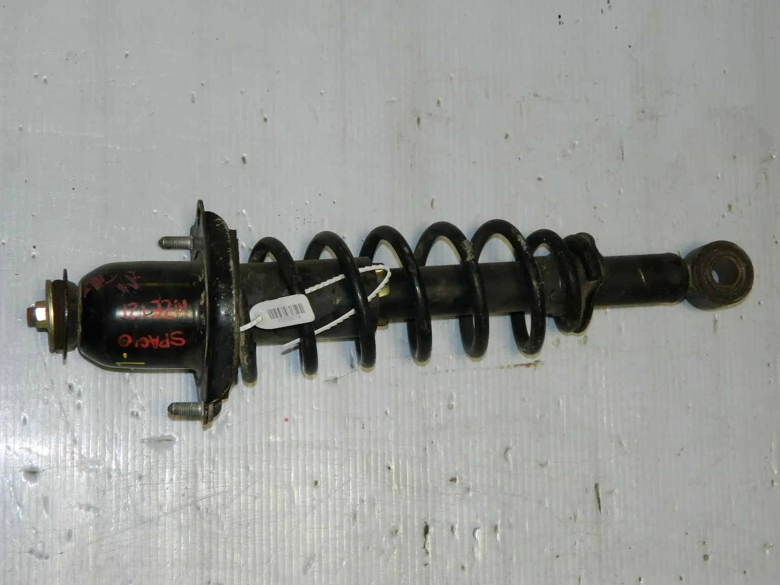 Стойка подвески TOYOTA COROLLA SPACIO NZE121 Зад Лев (Контрактный)