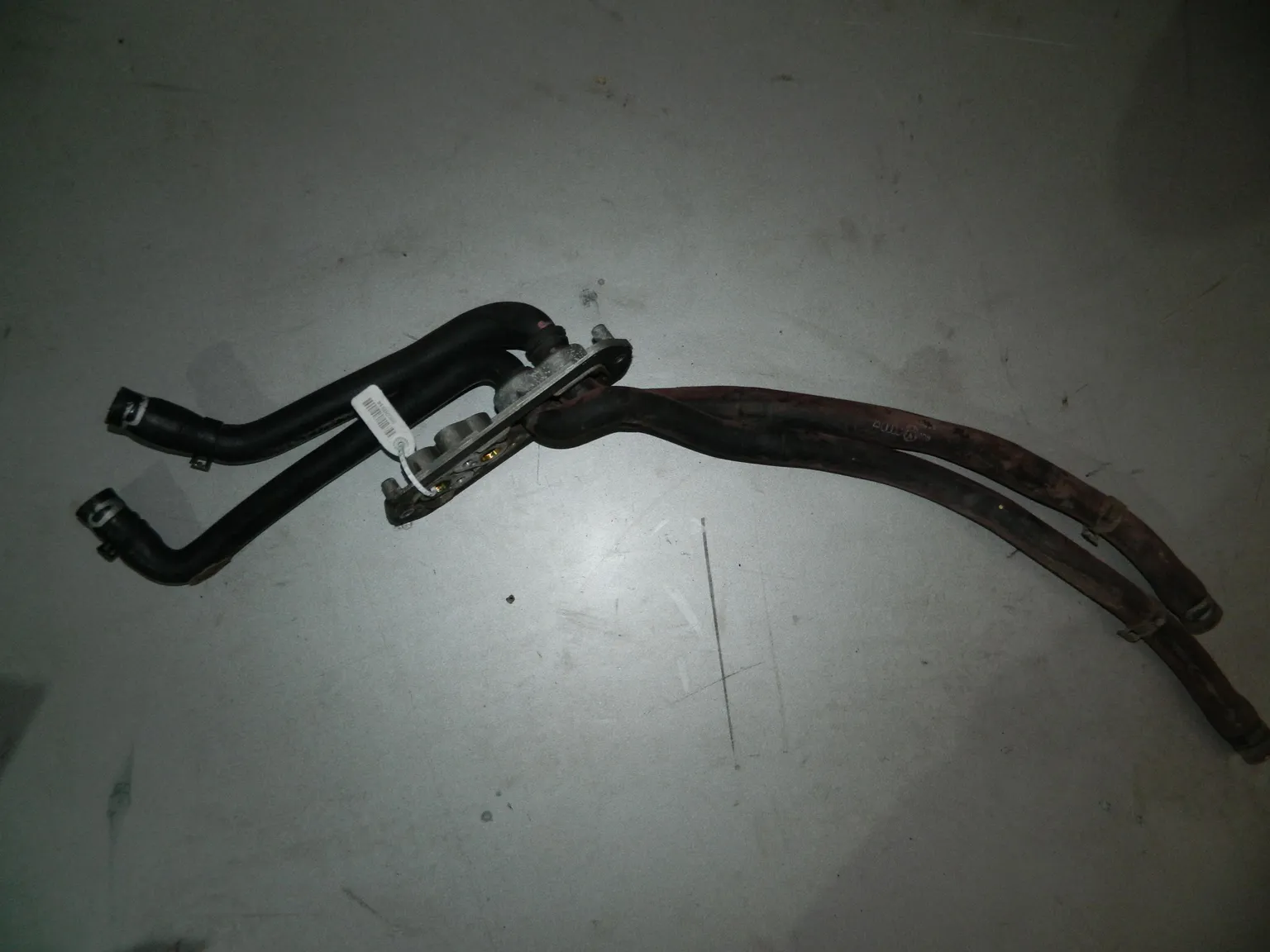 Трубка системы охлаждения AUDI Q7 4L BAR (Б/У) 35020314