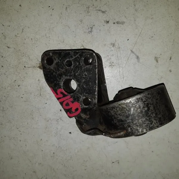 Подушка двигателя NISSAN SUNNY GA15DE Лев (Контрактный)