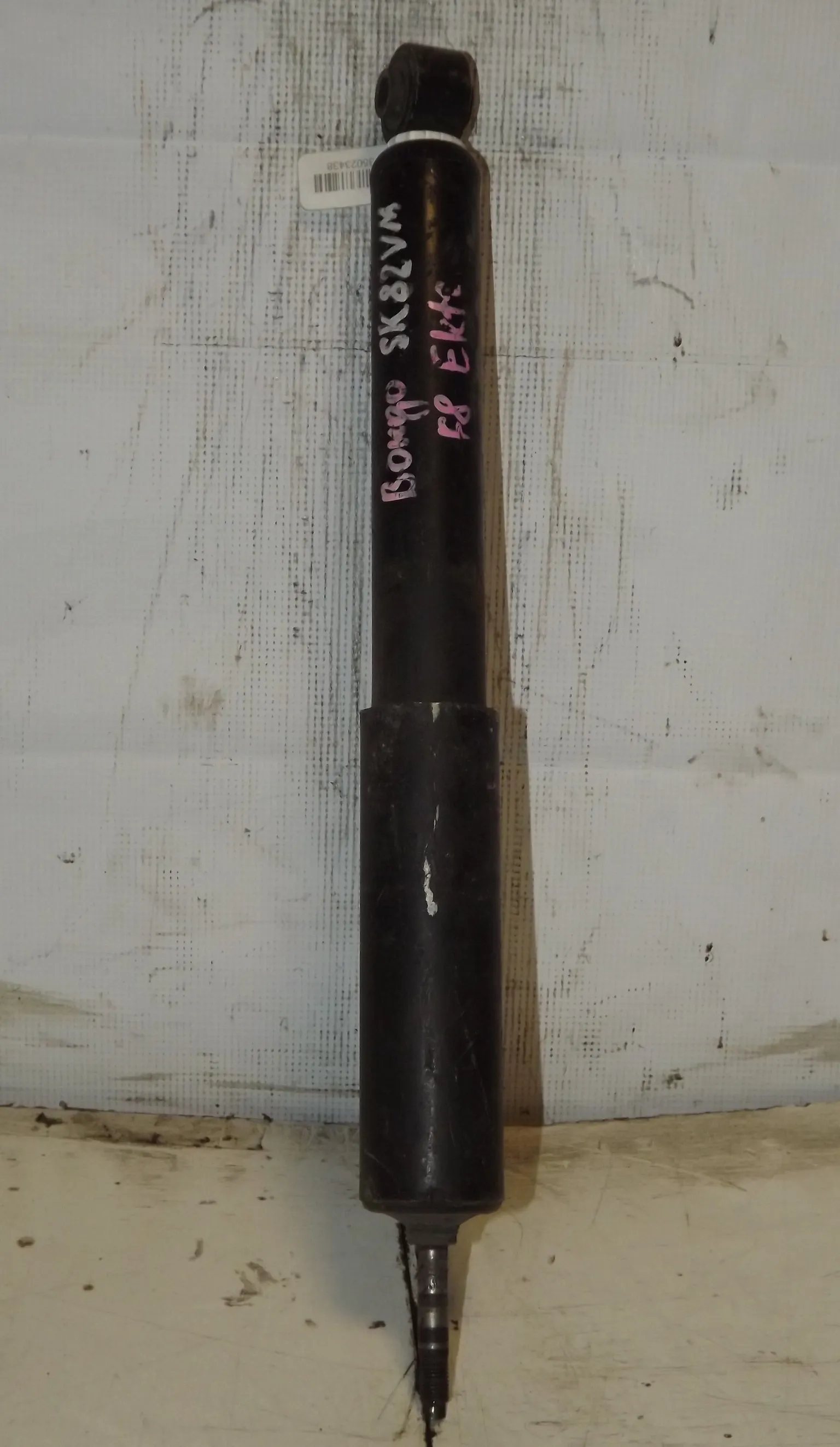 Амортизатор MAZDA BONGO SK82V Перед (Контрактный) 35023438