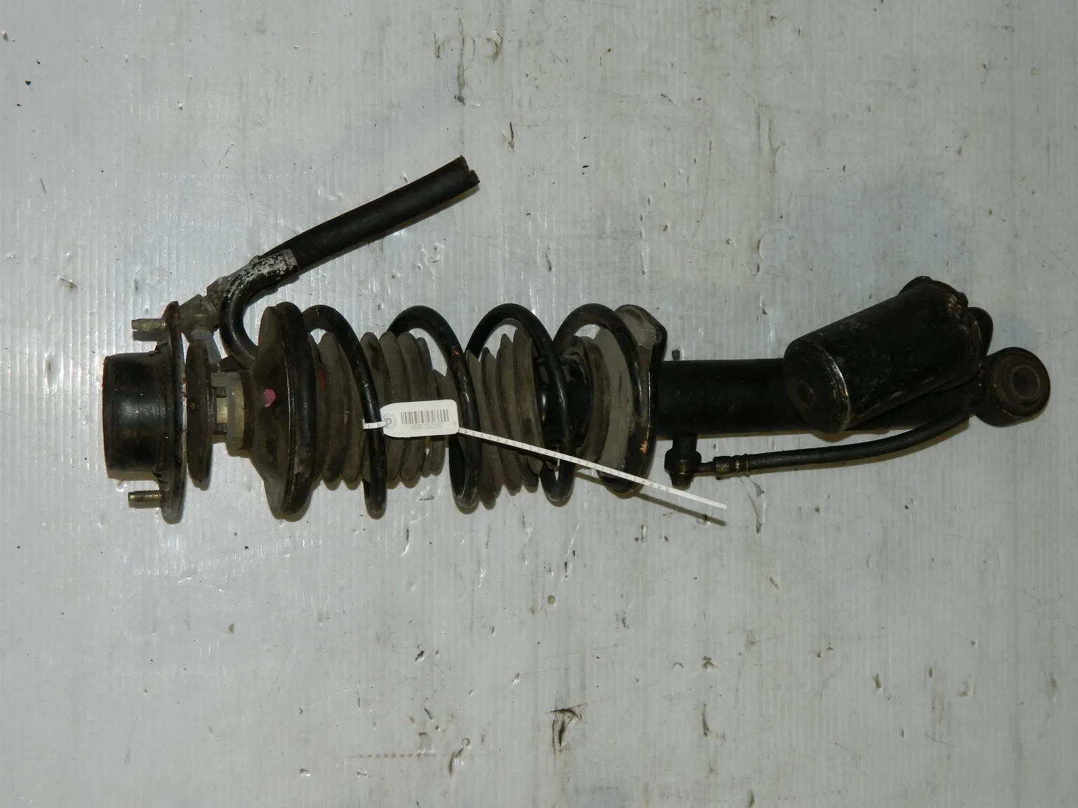 Стойка подвески NISSAN CIMA Y33 Зад (Контрактный) 45976256