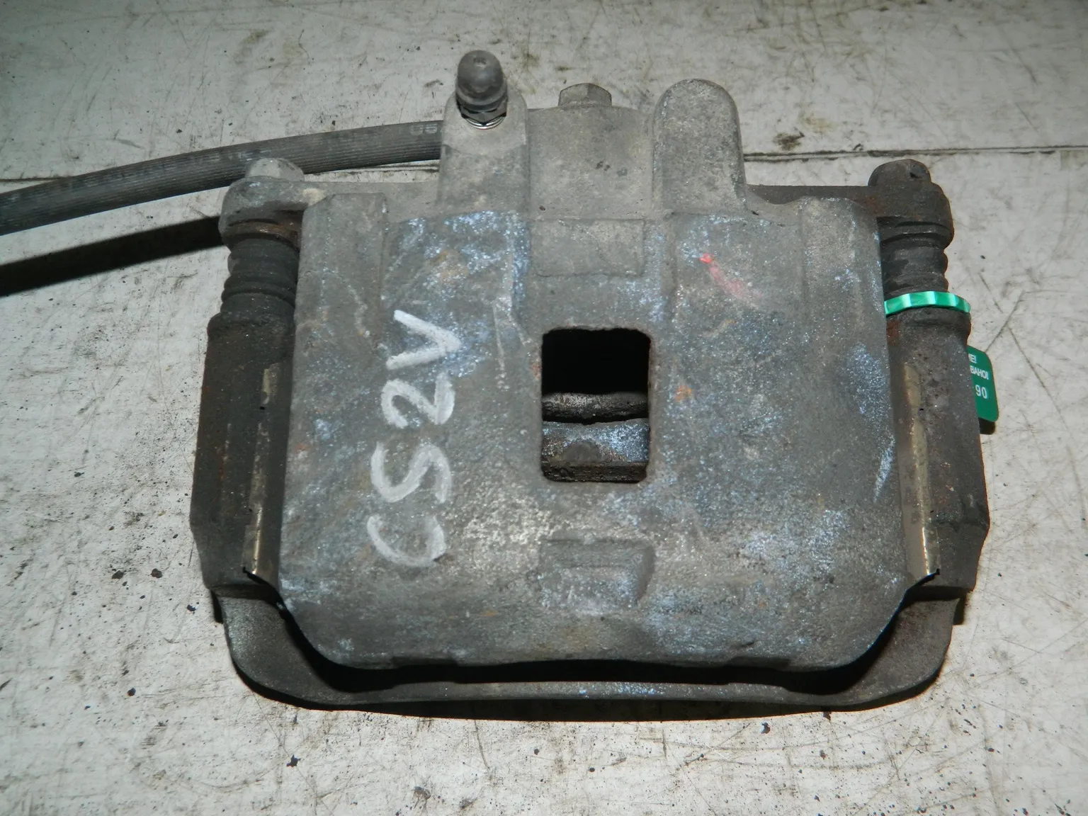 Суппорт MITSUBISHI LANCER CEDIA CS2V Перед Лев (Контрактный) 81540190