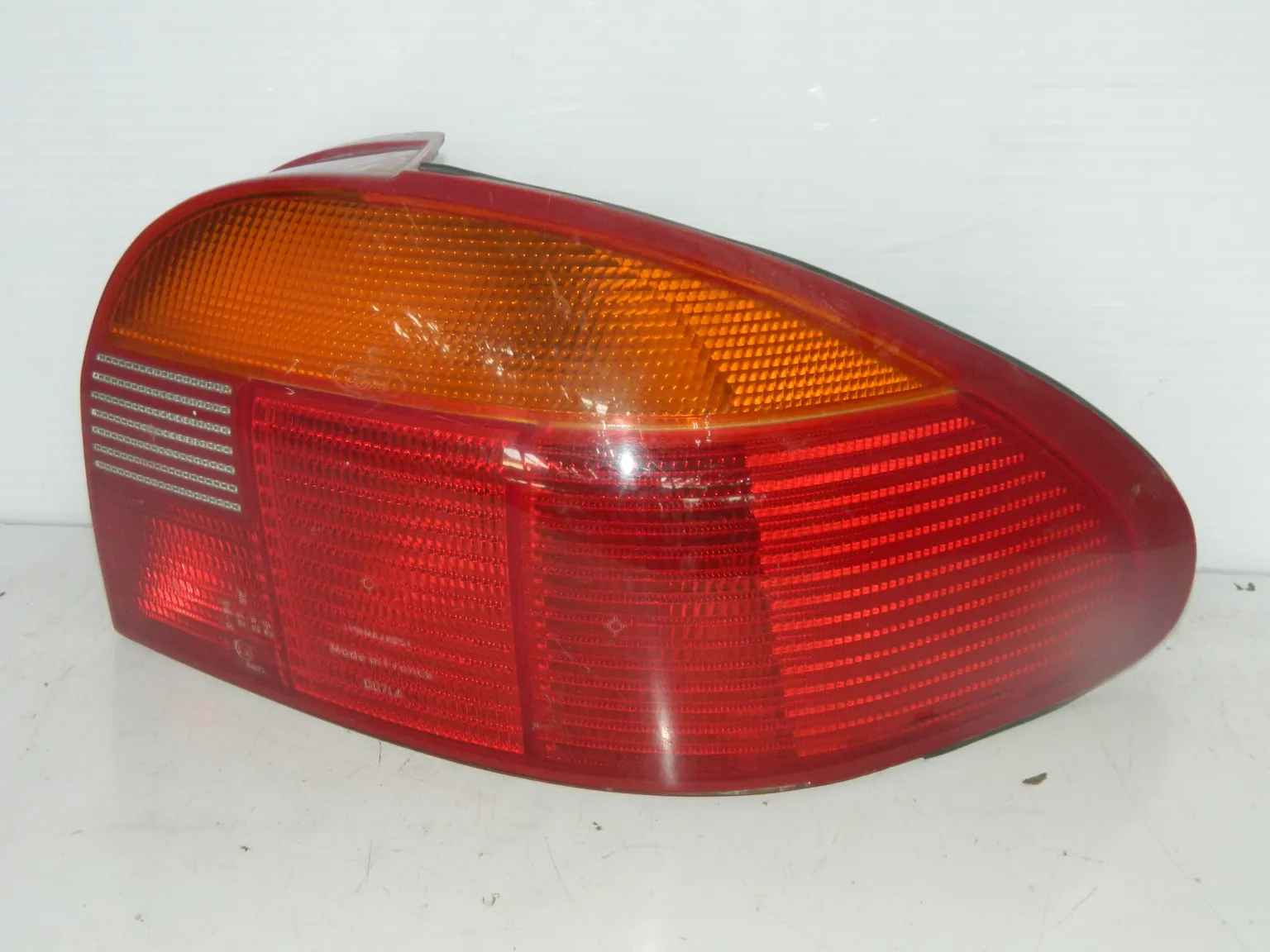 Фонарь FORD MONDEO GBP L1F Зад Прав (Б/У) 53132