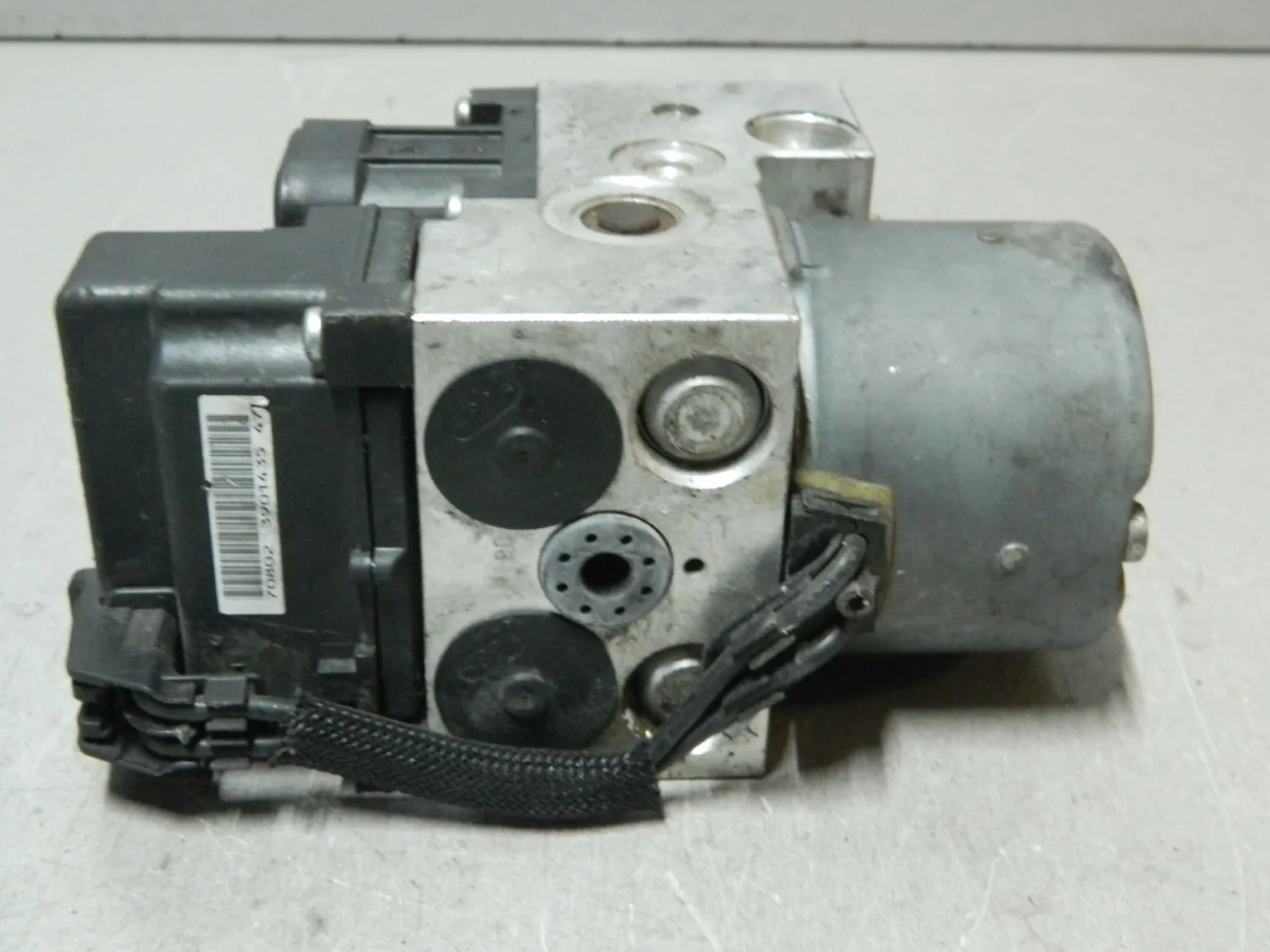 Блок ABS SUBARU IMPREZA GG2 (Контрактный) 81532744