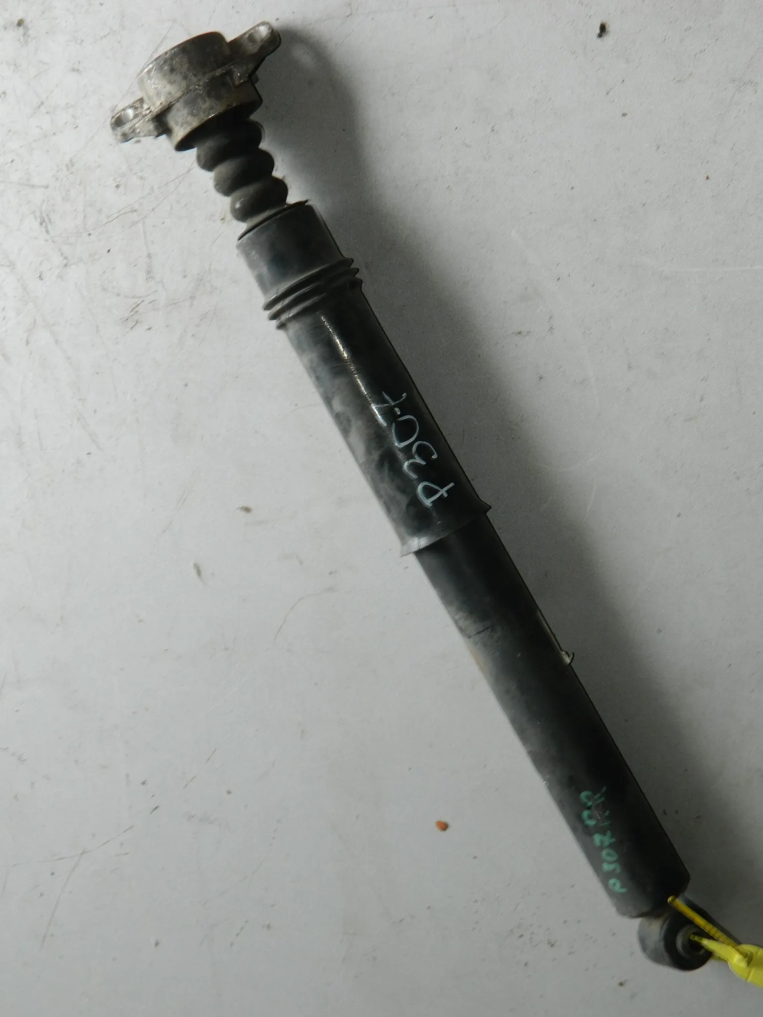 Амортизатор PEUGEOT 307 3H Зад (Контрактный) 94599885