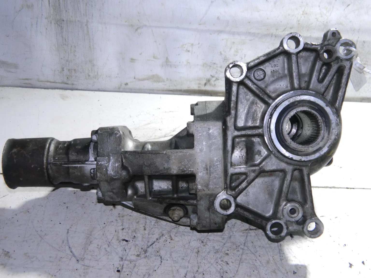 Раздаточная коробка MITSUBISHI LANCER CS5W (Контрактный) 69586053