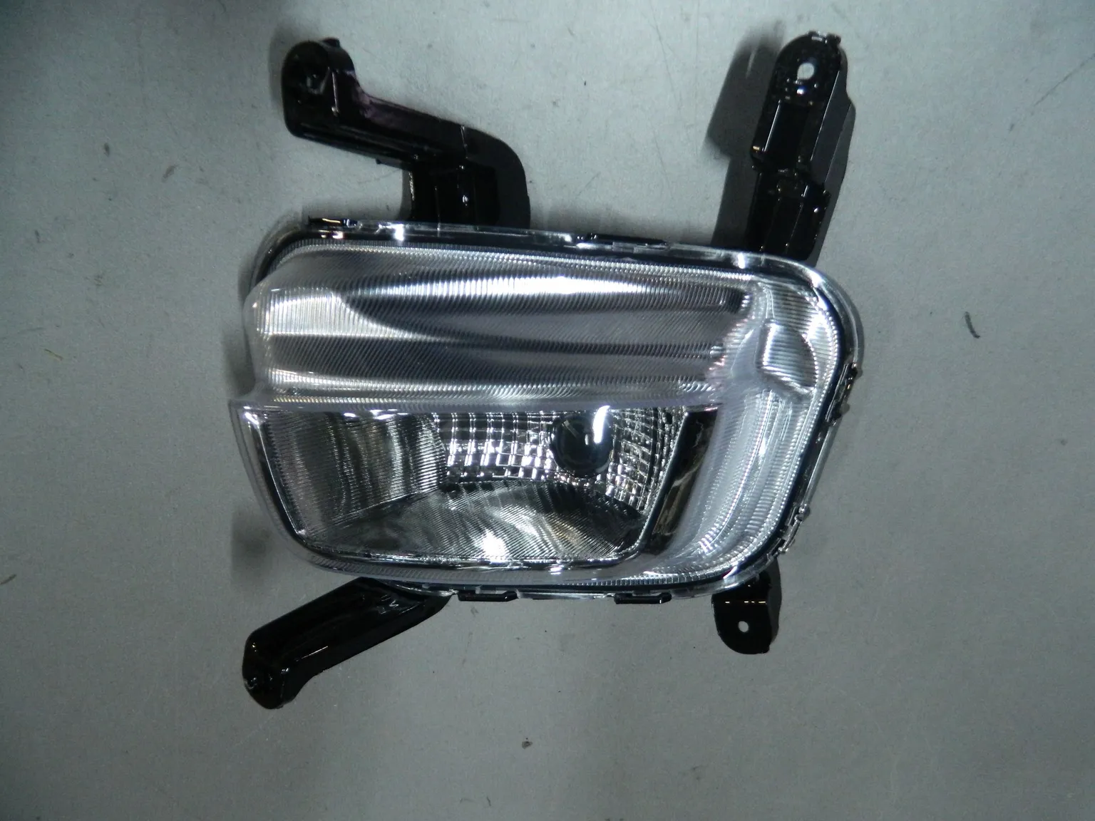 Фара противотуманная JORDEN JH0315K2003L KIA RIO 4 15- Перед Лев