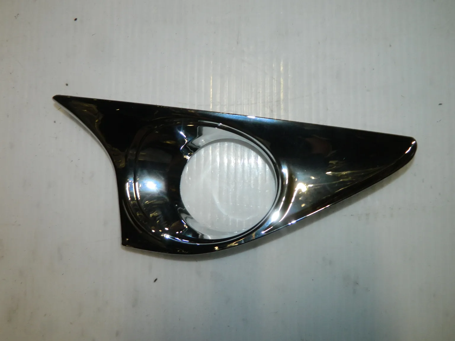 Оправа ПТФ SAT STTYL62191 TOYOTA Camry