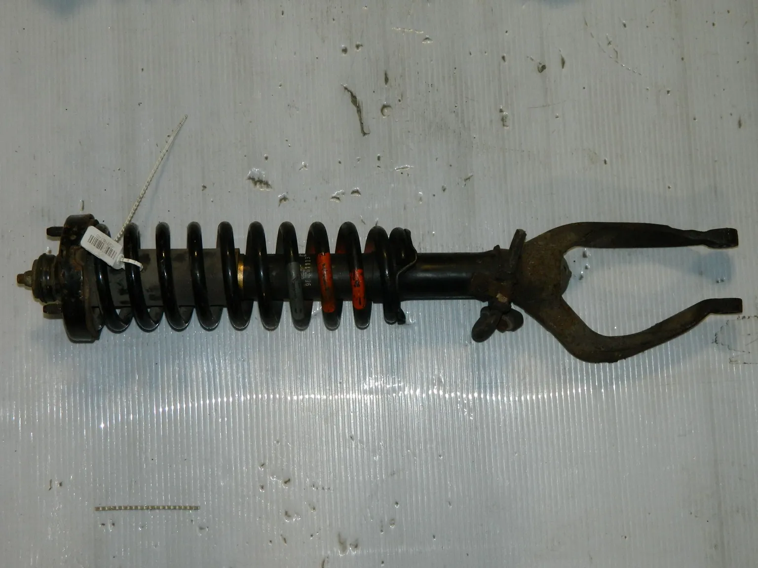 Стойка подвески HONDA ODYSSEY RA1 Перед Лев (Контрактный) 45976748