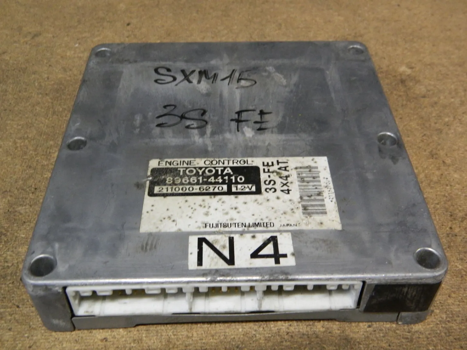 Блок управления ДВС TOYOTA IPSUM 3SFE (Контрактный) 9574 8966144110