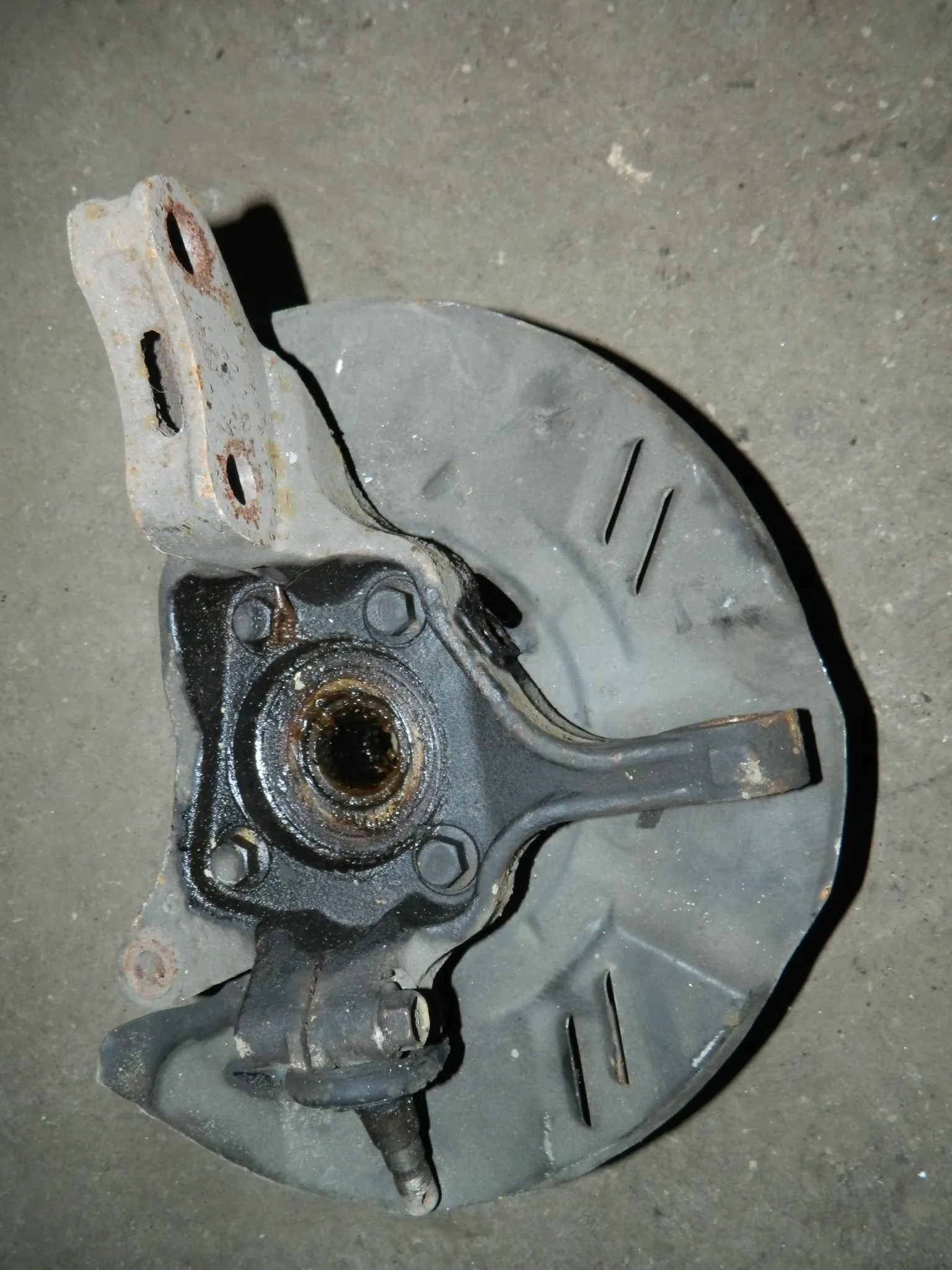 Ступица SUBARU LEGACY BP5 Перед Лев (Контрактный) 79586770