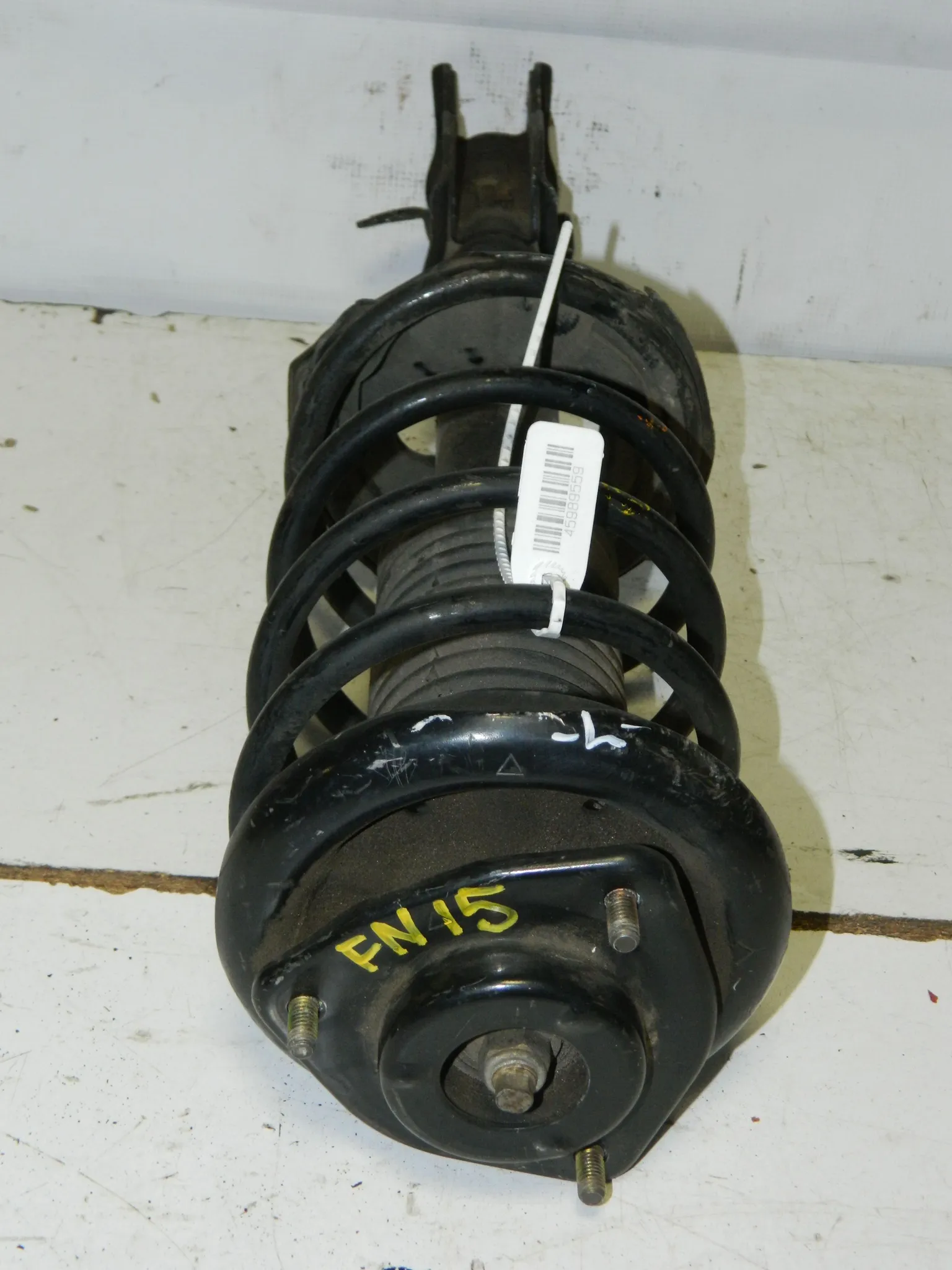 Стойка подвески NISSAN PULSAR FN15 Перед Лев (Контрактный) 45989559