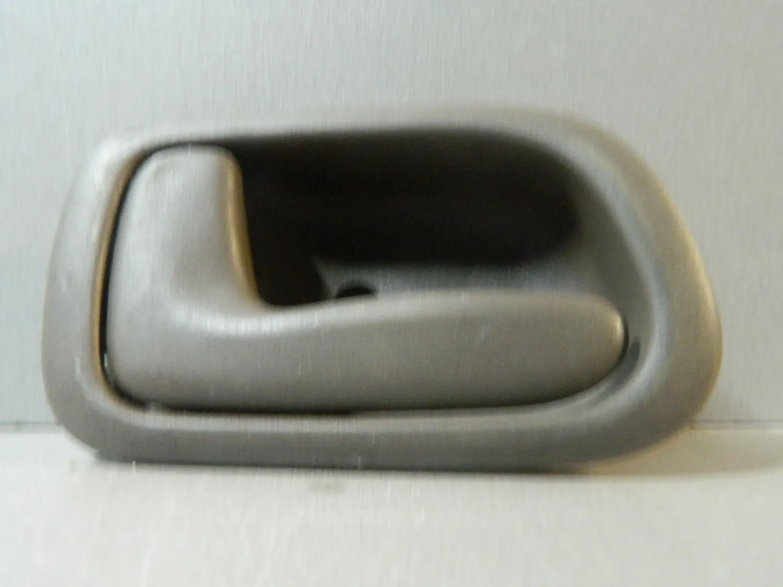 Ручка двери внутренняя TOYOTA SPRINTER AE110 Лев (Контрактный) 81528479