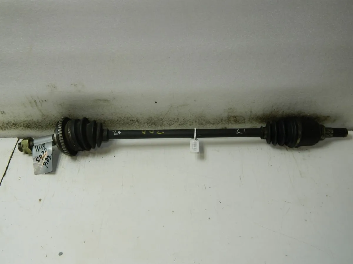 Привод NISSAN AVENIR W11 SR20DE Зад Лев (Контрактный) 35015639