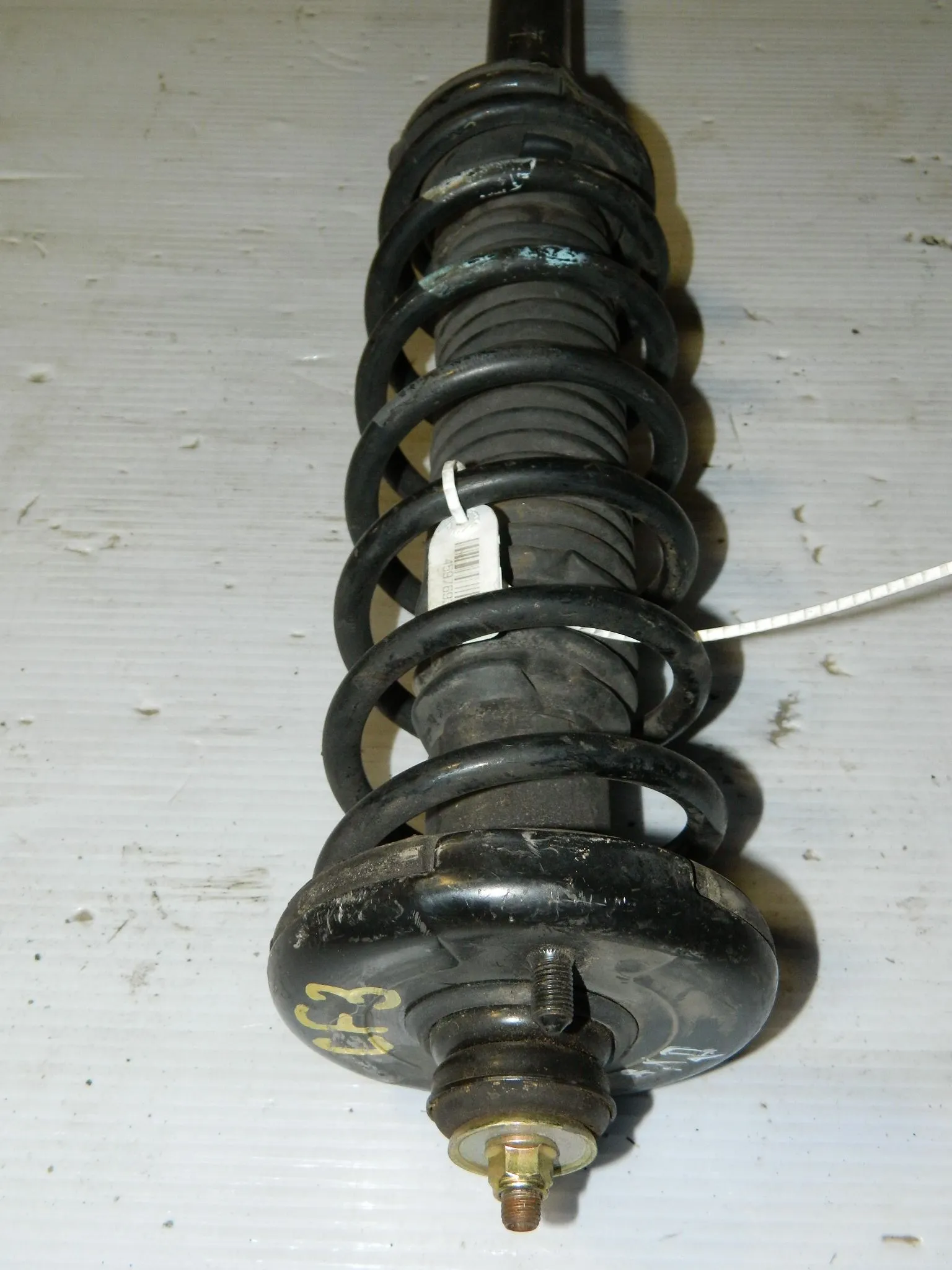 Стойка подвески HONDA TORNEO CF3 Зад (Контрактный) 45976935