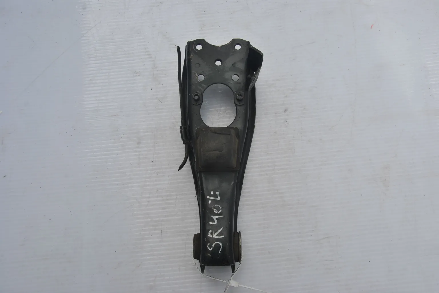 Рычаг подвески TOYOTA TOWN ACE NOAH SR40G Перед Лев (Контрактный) 46091333