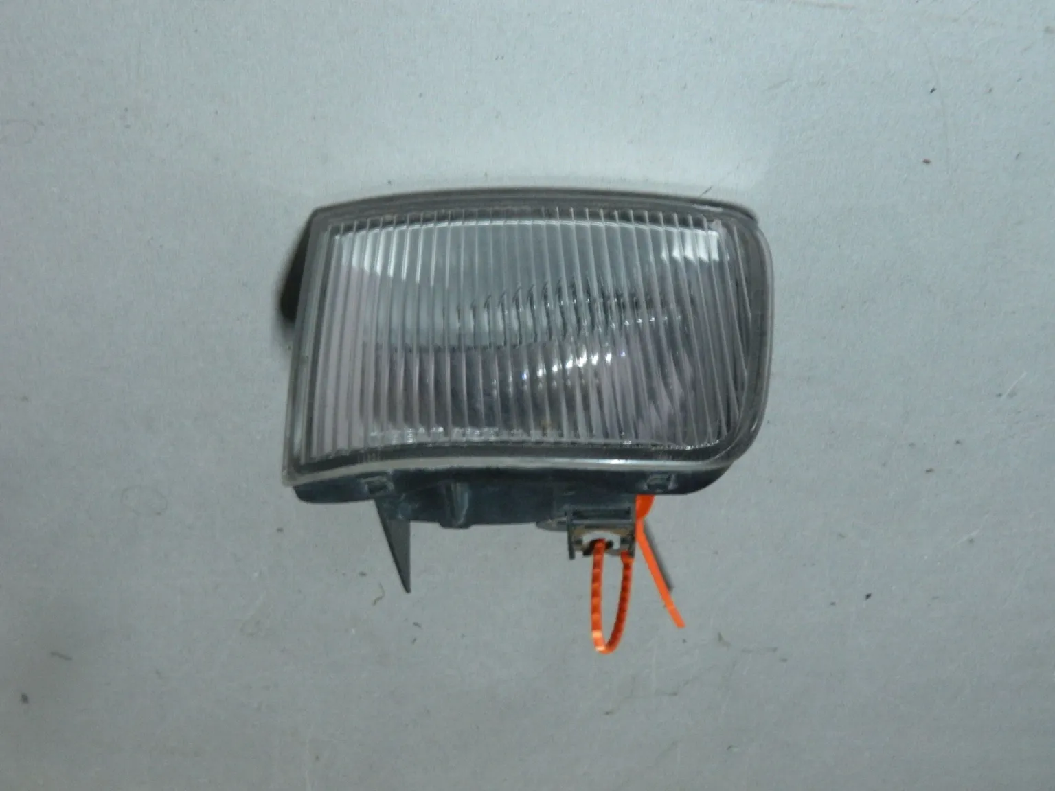 Фара противотуманная NISSAN CEFIRO A32 Перед Лев (Контрактный) 72367090