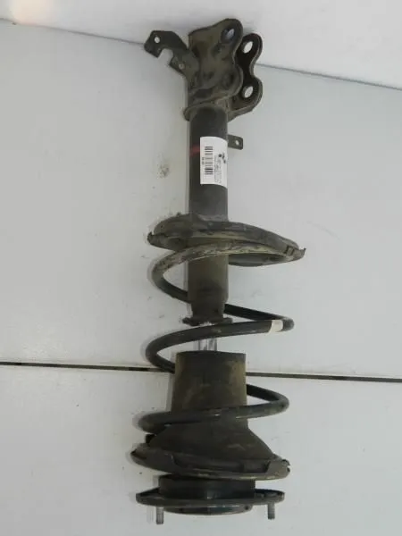 Стойка подвески TOYOTA SPRINTER AE100 5AFE Перед Прав (Контрактный)