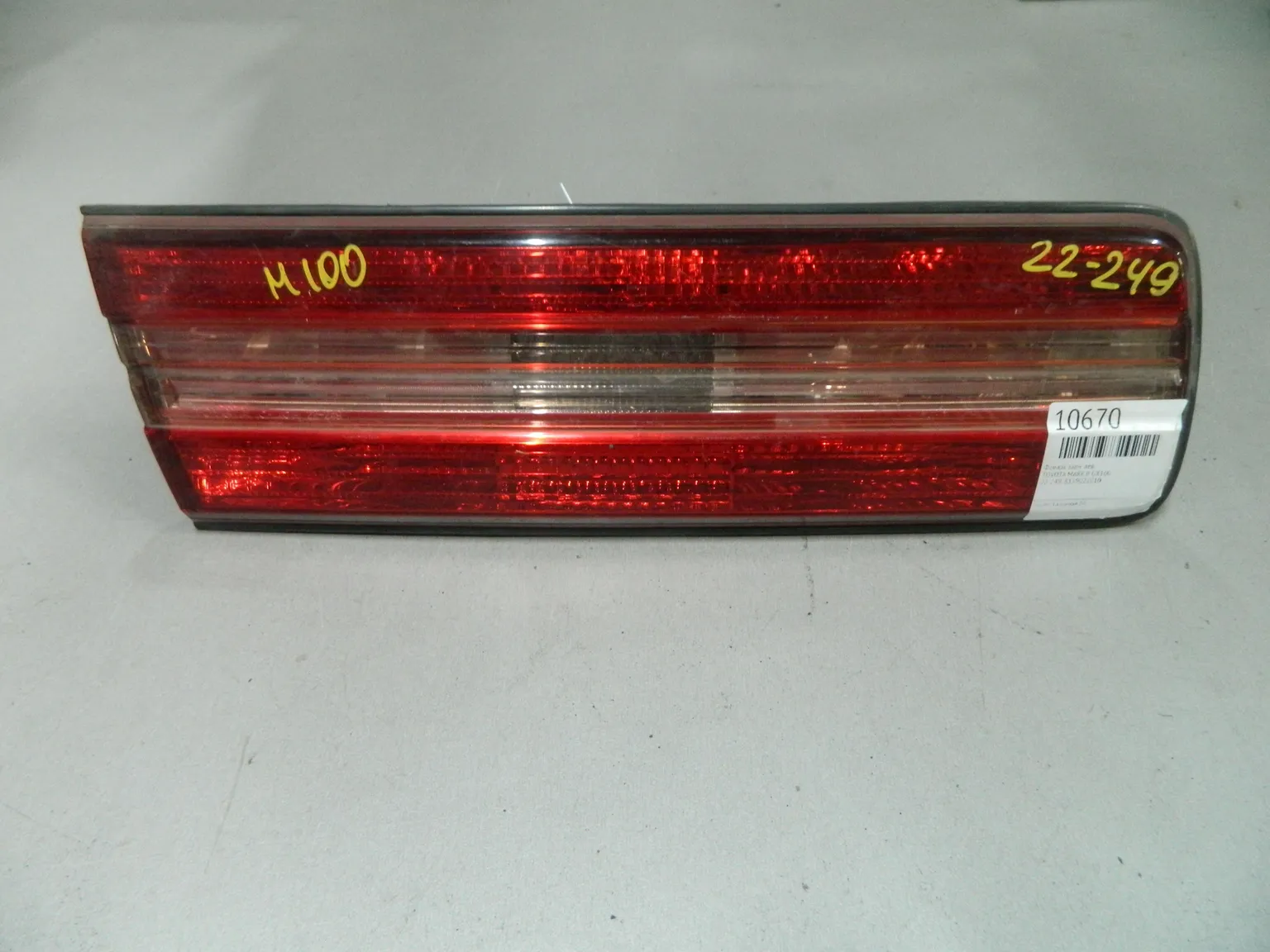Фонарь TOYOTA MARK II JZX100 Зад Лев 22249 (Контрактный) 03344133