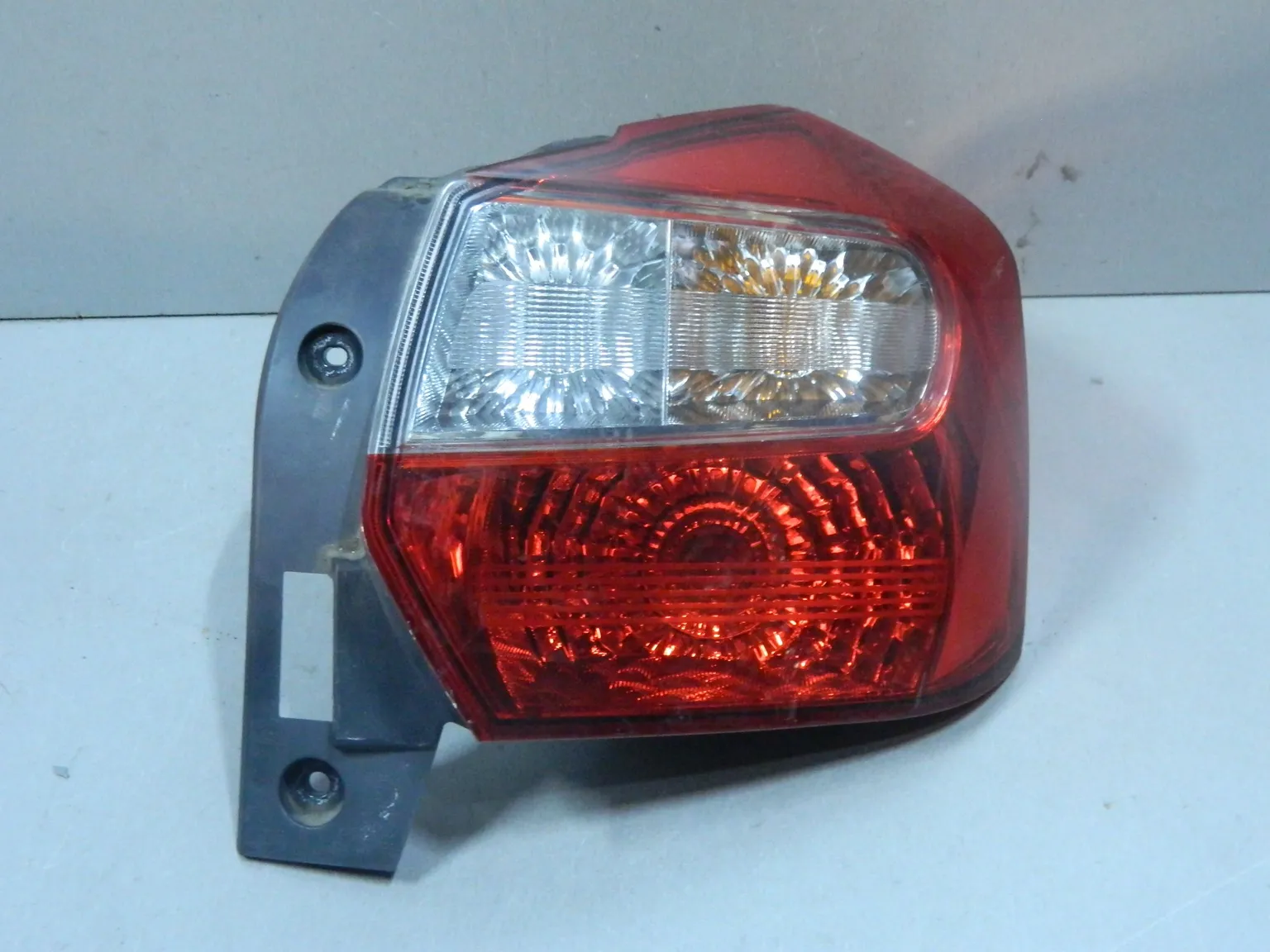 Фонарь SUBARU XV GP7 Зад Прав (Контрактный) 104263104