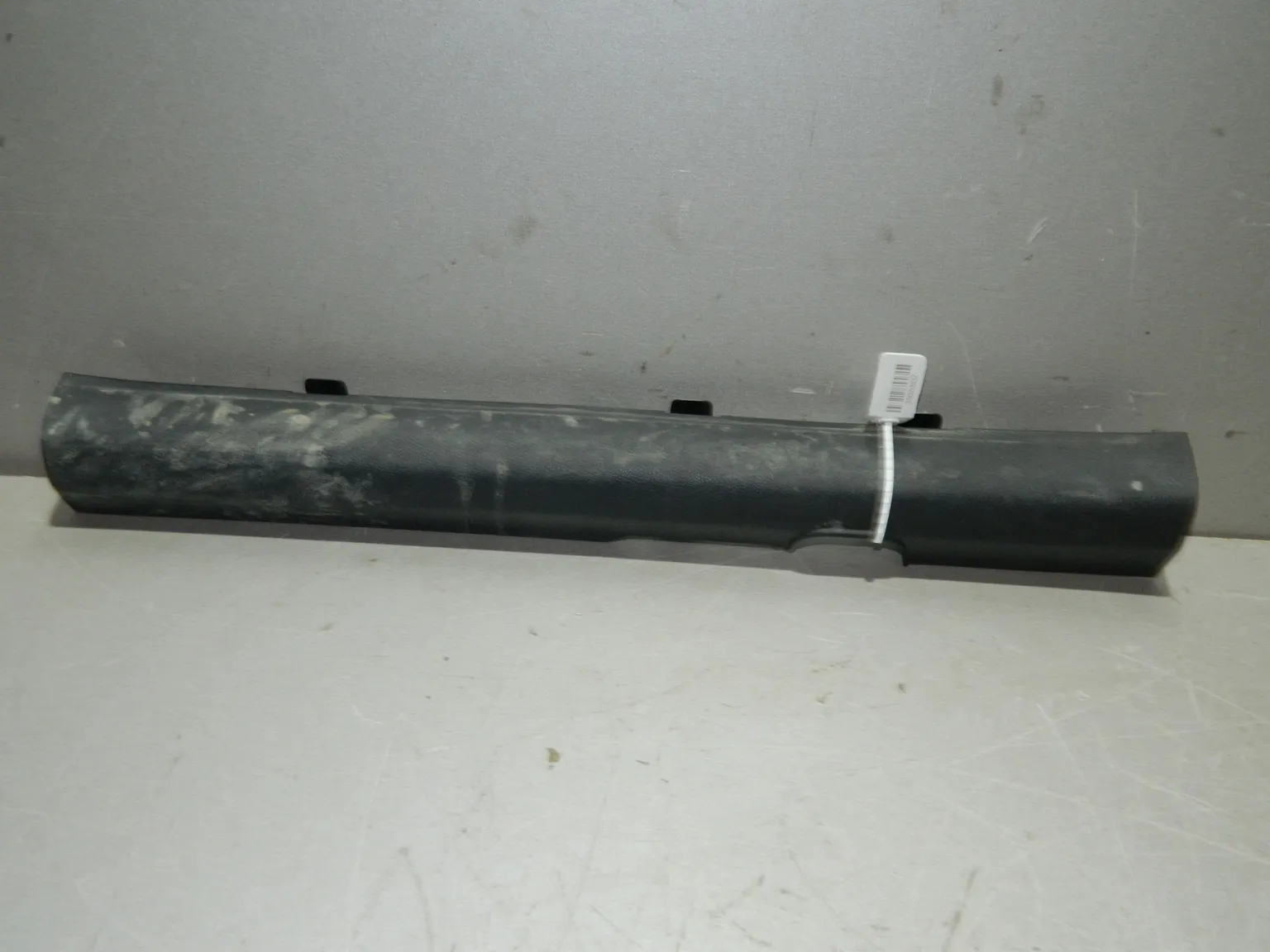 Накладка порога KIA SPORTAGE Перед Прав (Б/У)