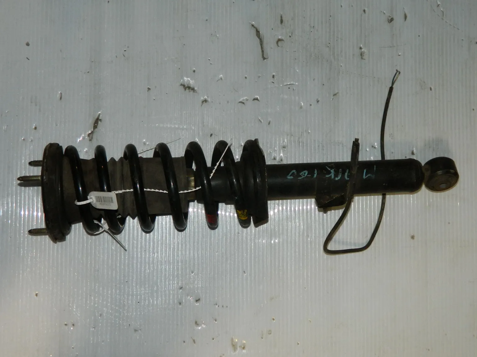 Стойка подвески TOYOTA MARK II GX100 Перед Прав (Контрактный) 45989225