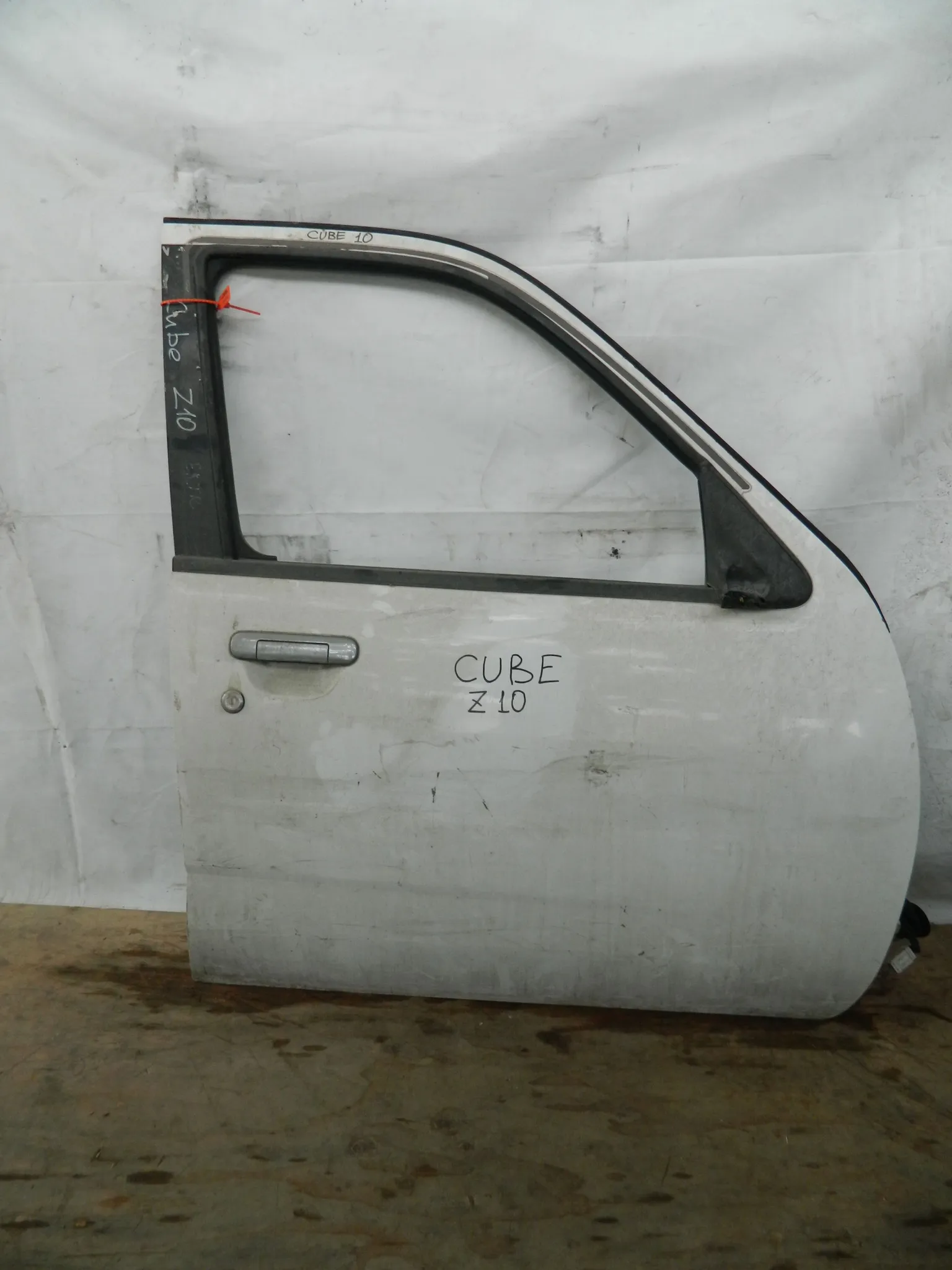 Дверь NISSAN CUBE Z10 Перед Прав (Контрактный) 72355780