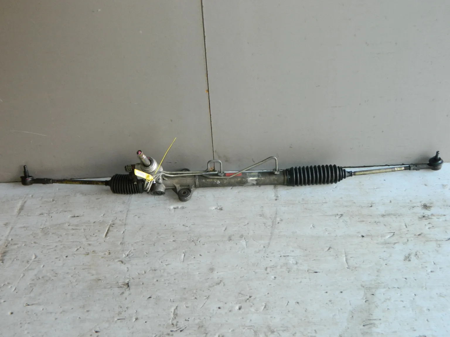 Рейка рулевая MITSUBISHI LANCER CS3A (Контрактный) 40951257