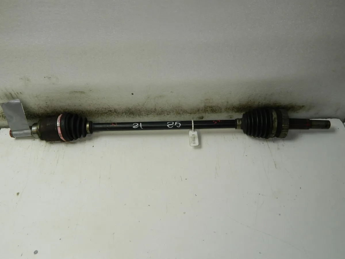 Привод NISSAN NOTE E11 HR15DE Зад Прав (Контрактный) 35015560