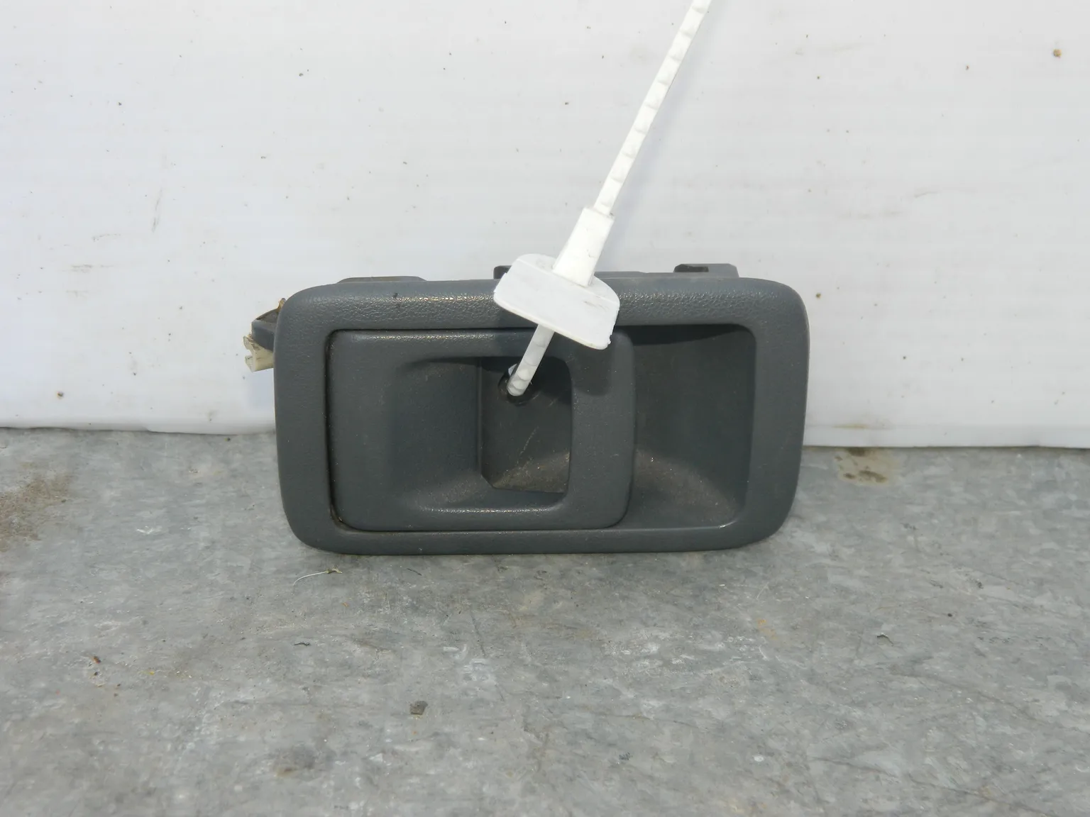 Ручка двери TOYOTA LAND CRUISER PRADO J90 (Б/У)