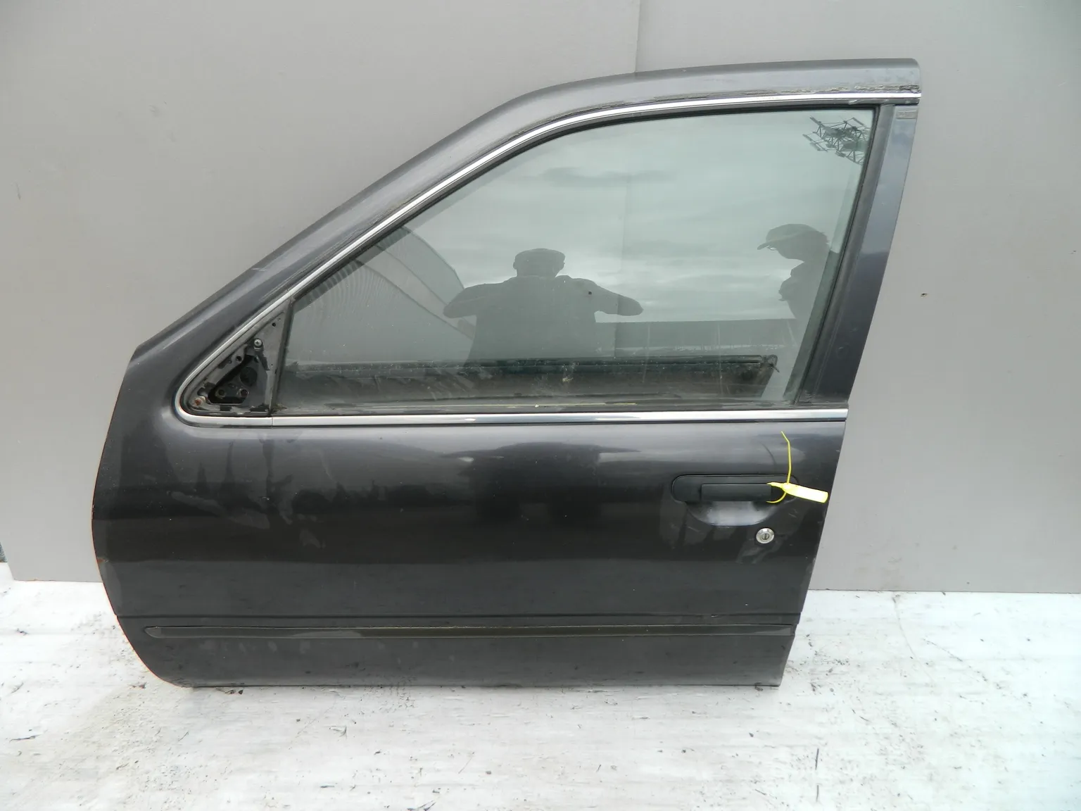 Дверь NISSAN PULSAR FN15 Перед Лев (Контрактный) 40951535