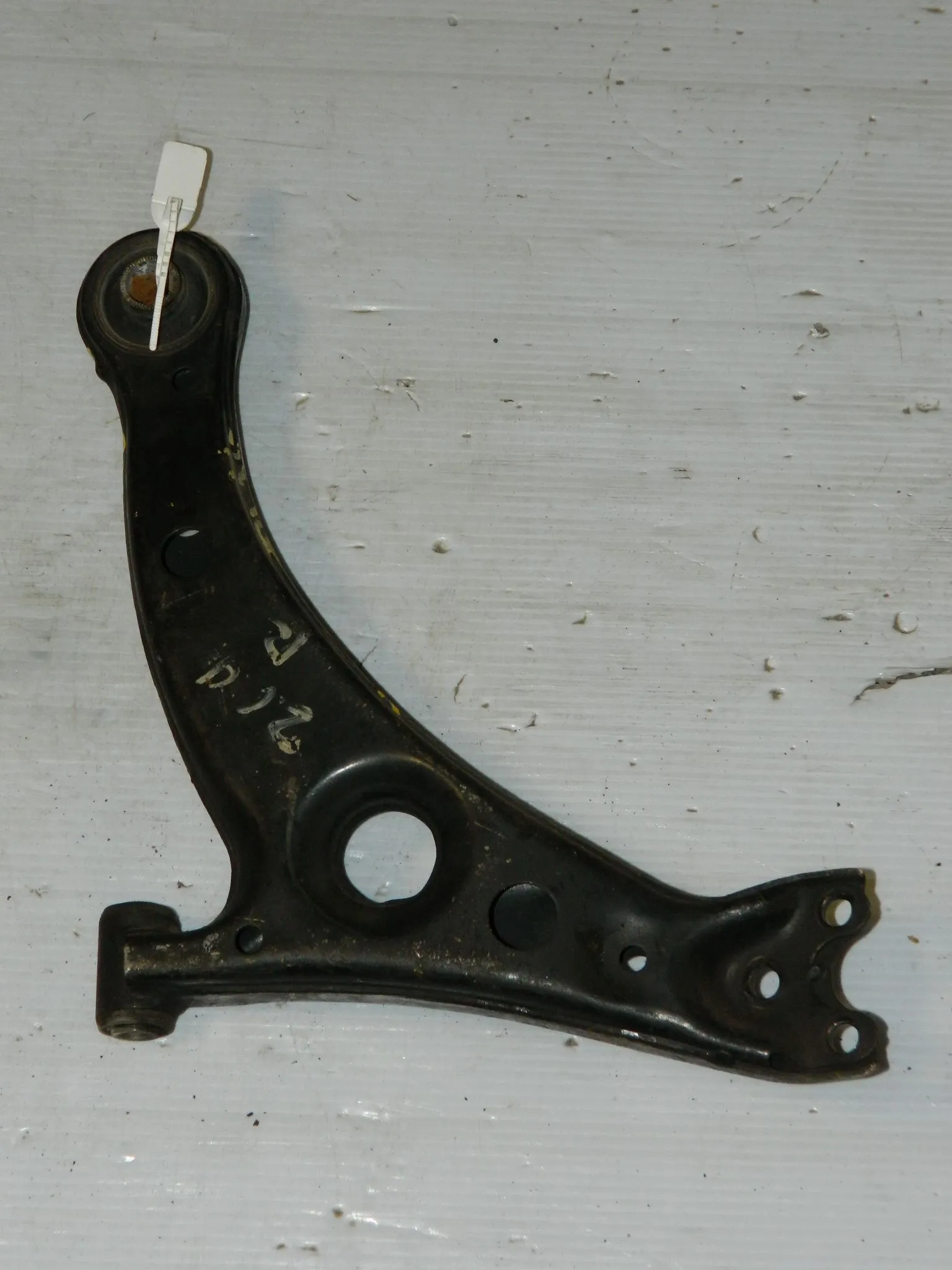 Рычаг подвески TOYOTA CALDINA ST215 Перед Прав (Контрактный) 45992245