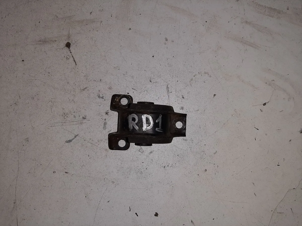 Подушка редуктора HONDA 50721SH9901HONDA CR-V RD1 (Контрактный)