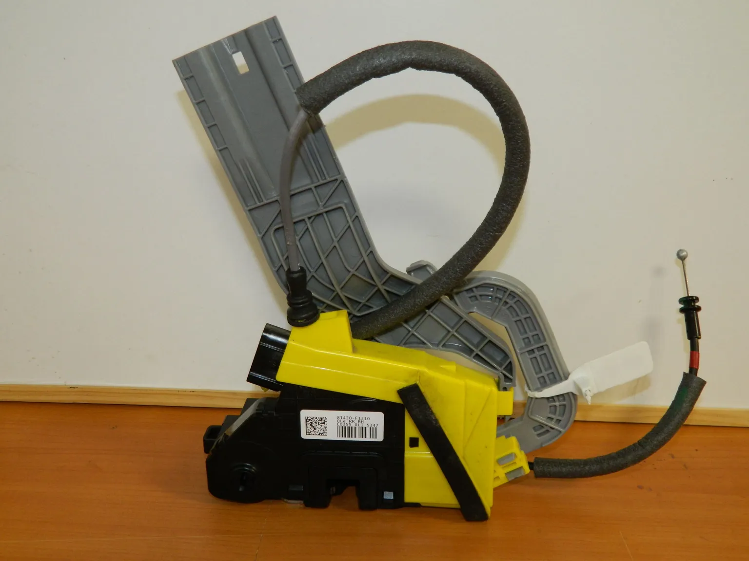 Замок двери  KIA SPORTAGE 4 QL Зад Прав (Б/У) 35020916